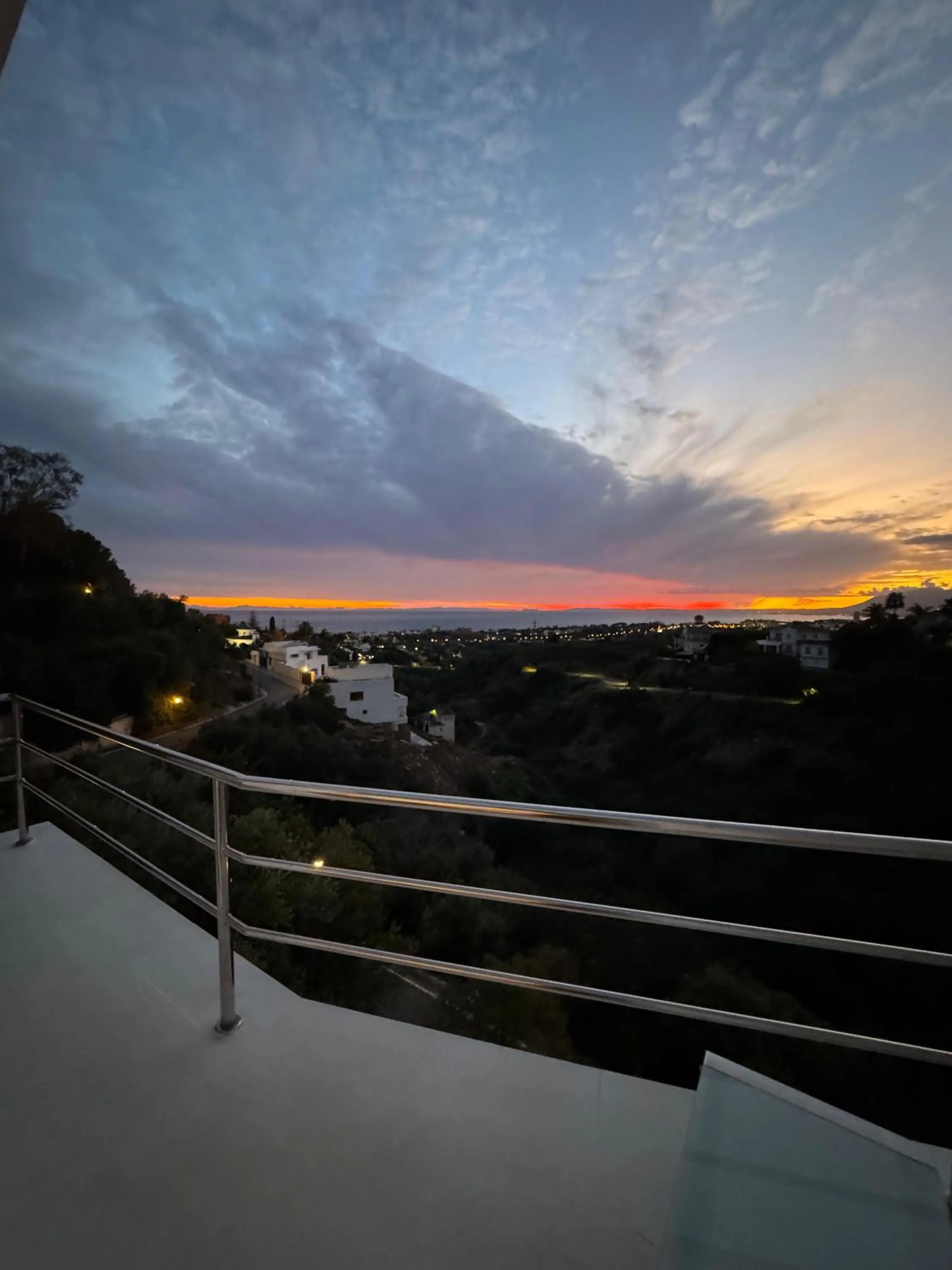 Sea view in Marbella Boutique Art suites