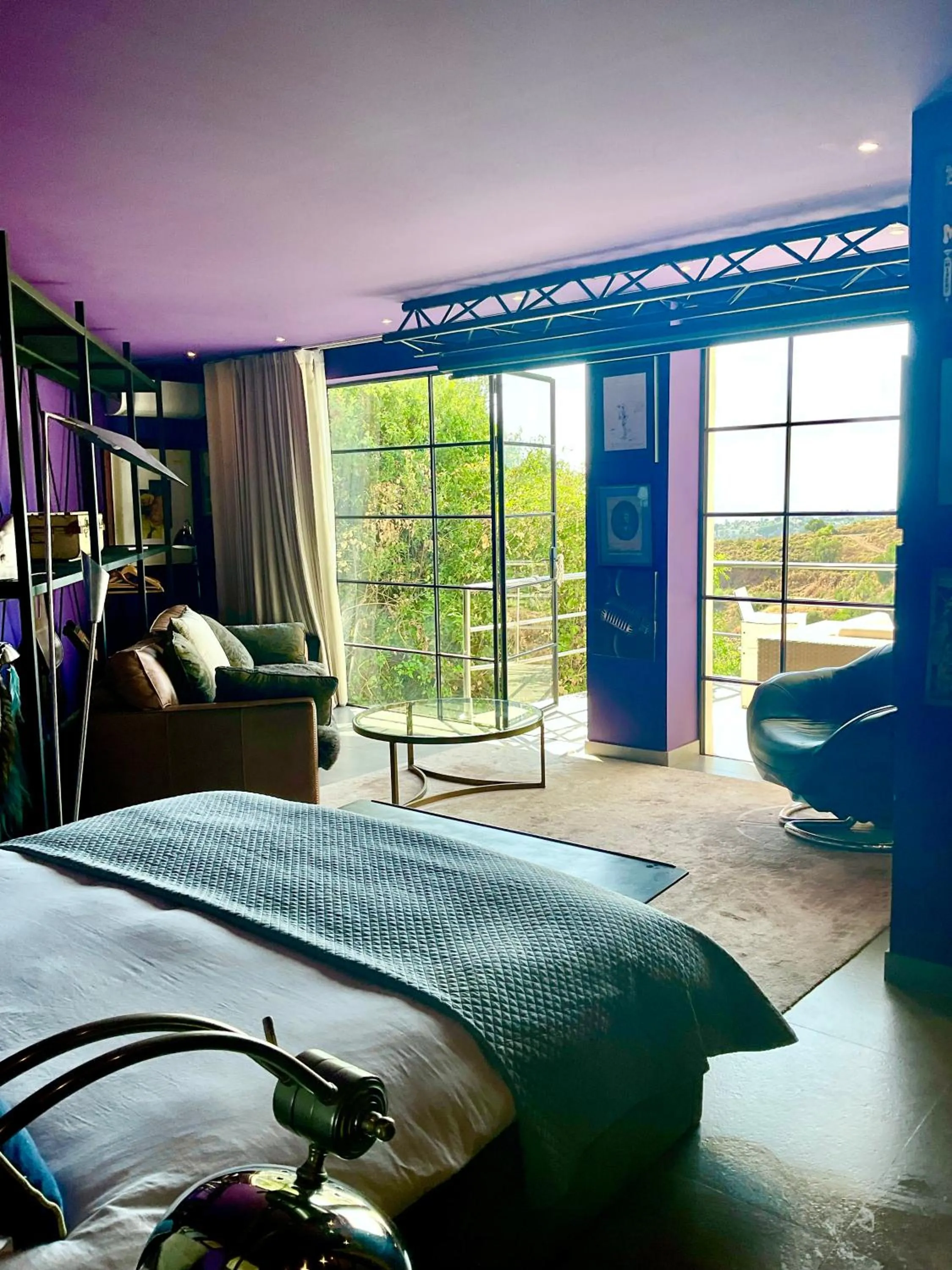 Bed in Marbella Boutique Art suites