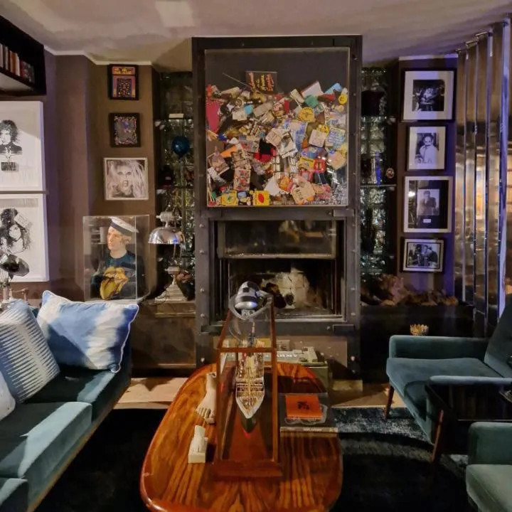 Decorative detail in Marbella Boutique Art suites