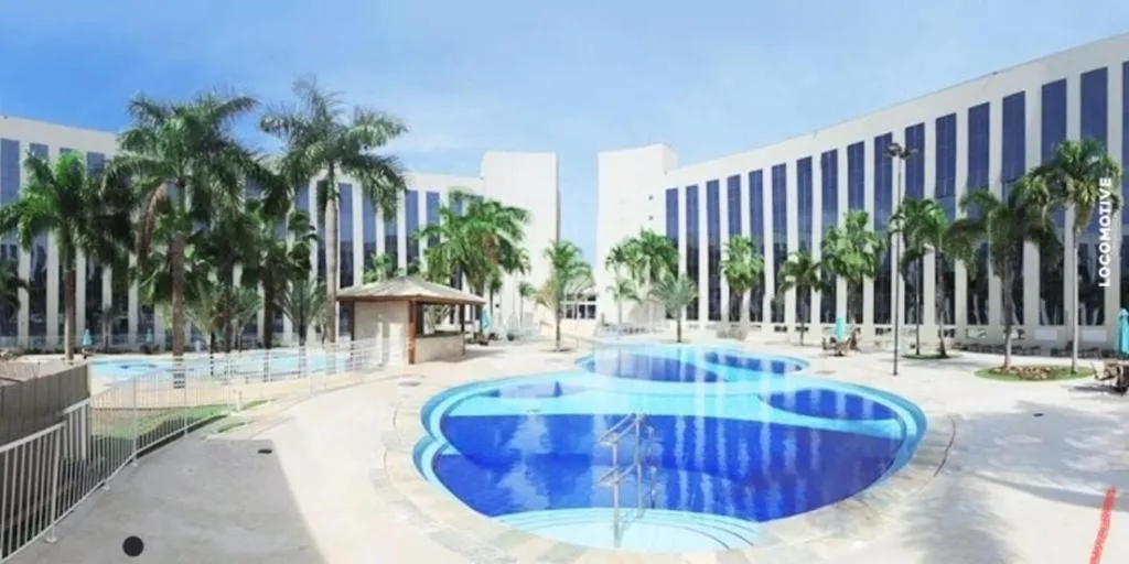 Swimming pool in Condomínio Barretos Thermas Park - Flat Parque do Peão