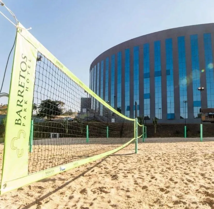 Tennis court in Condomínio Barretos Thermas Park - Flat Parque do Peão
