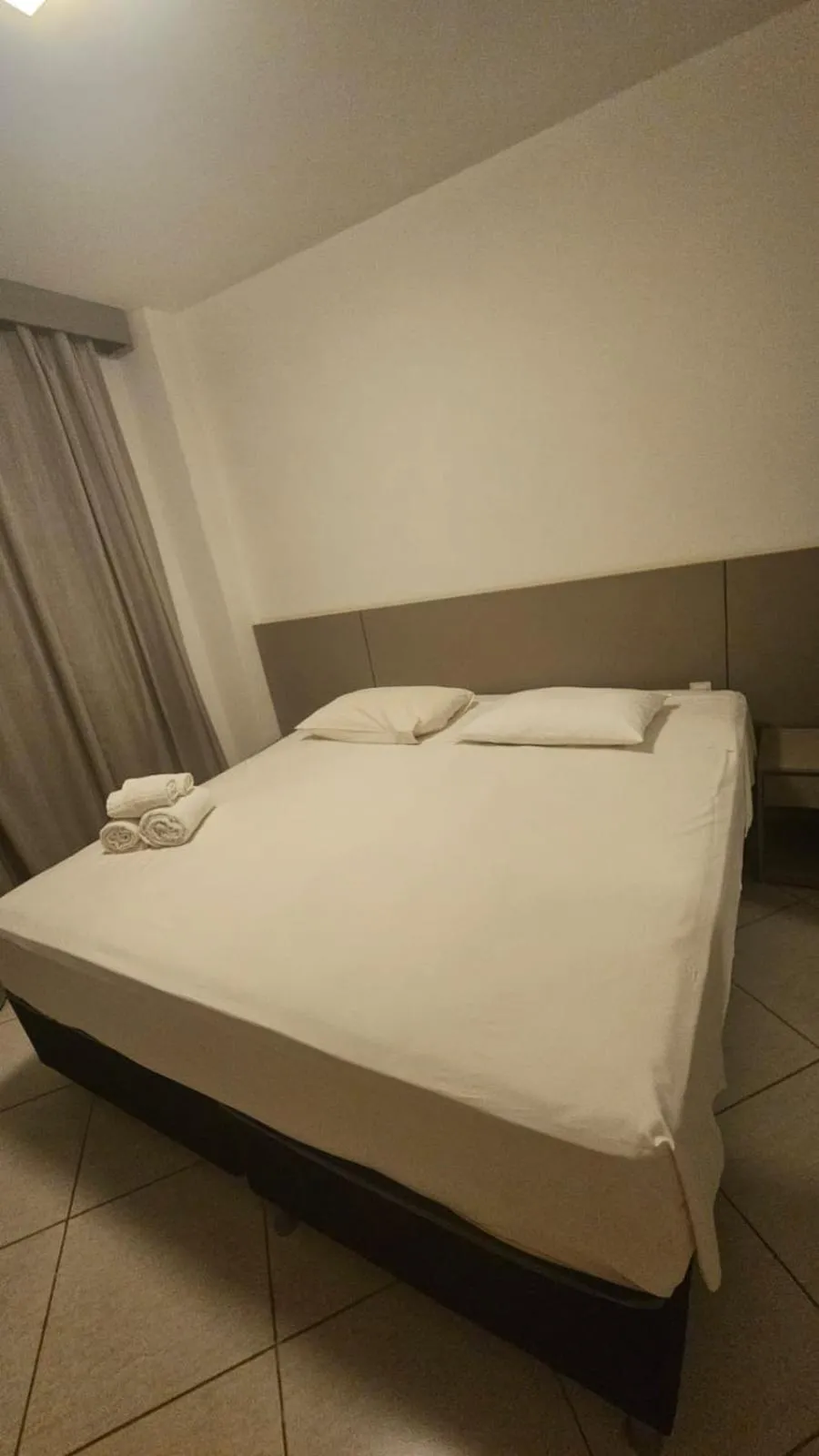 Bedroom, Bed in Condomínio Barretos Thermas Park - Flat Parque do Peão