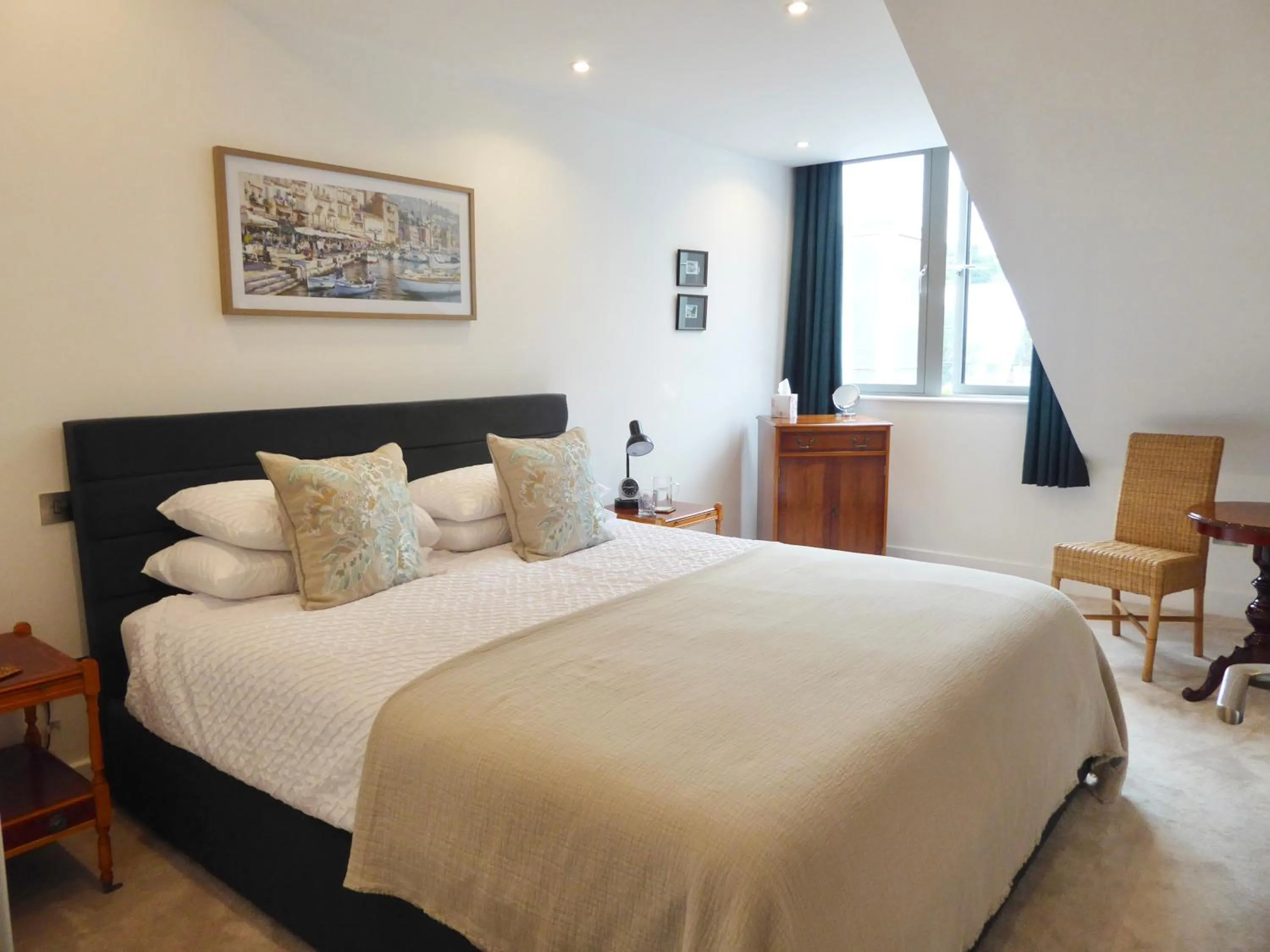 Bedroom, Bed in SpringfieldHarrogate