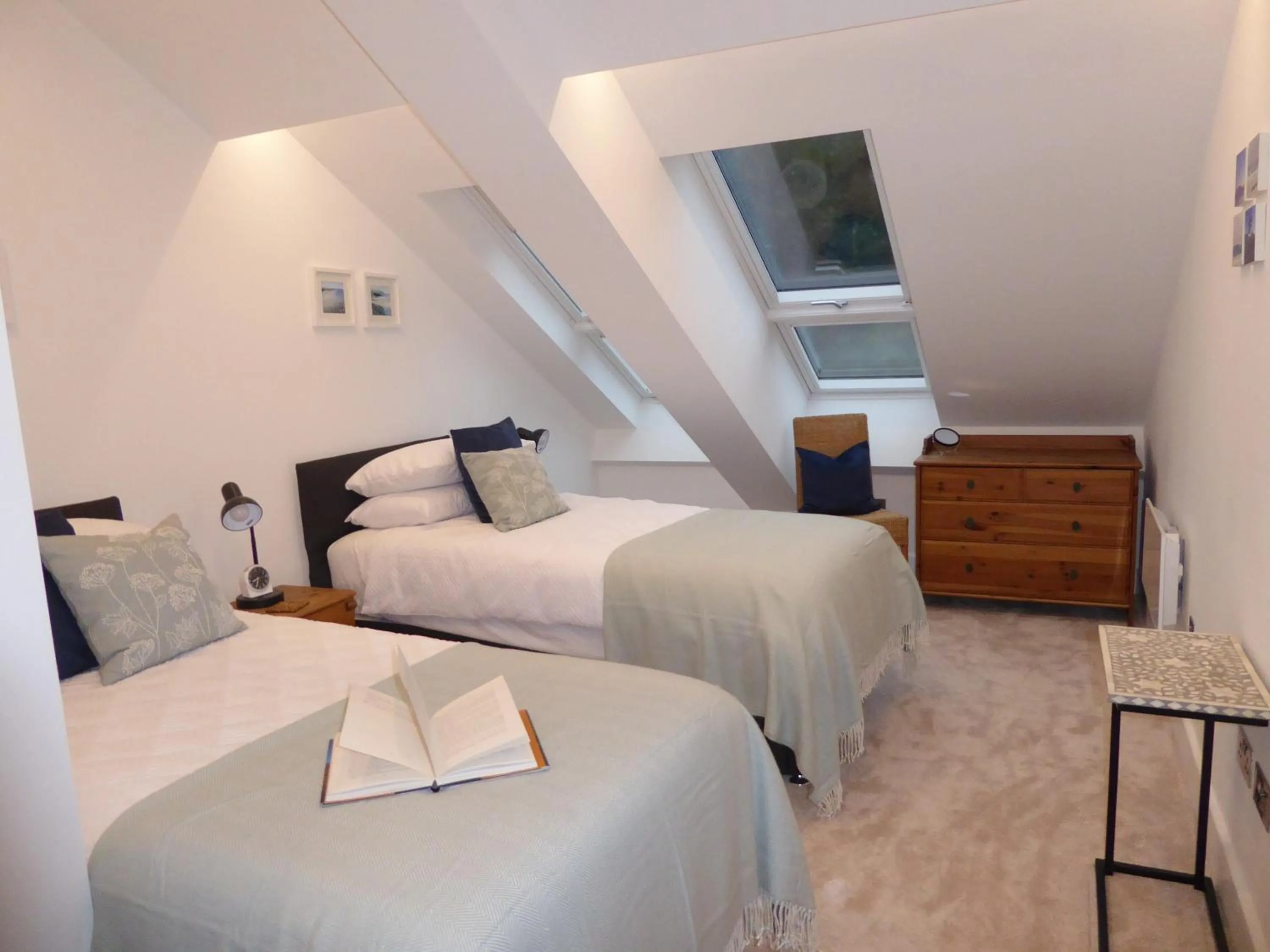 Bedroom, Bed in SpringfieldHarrogate