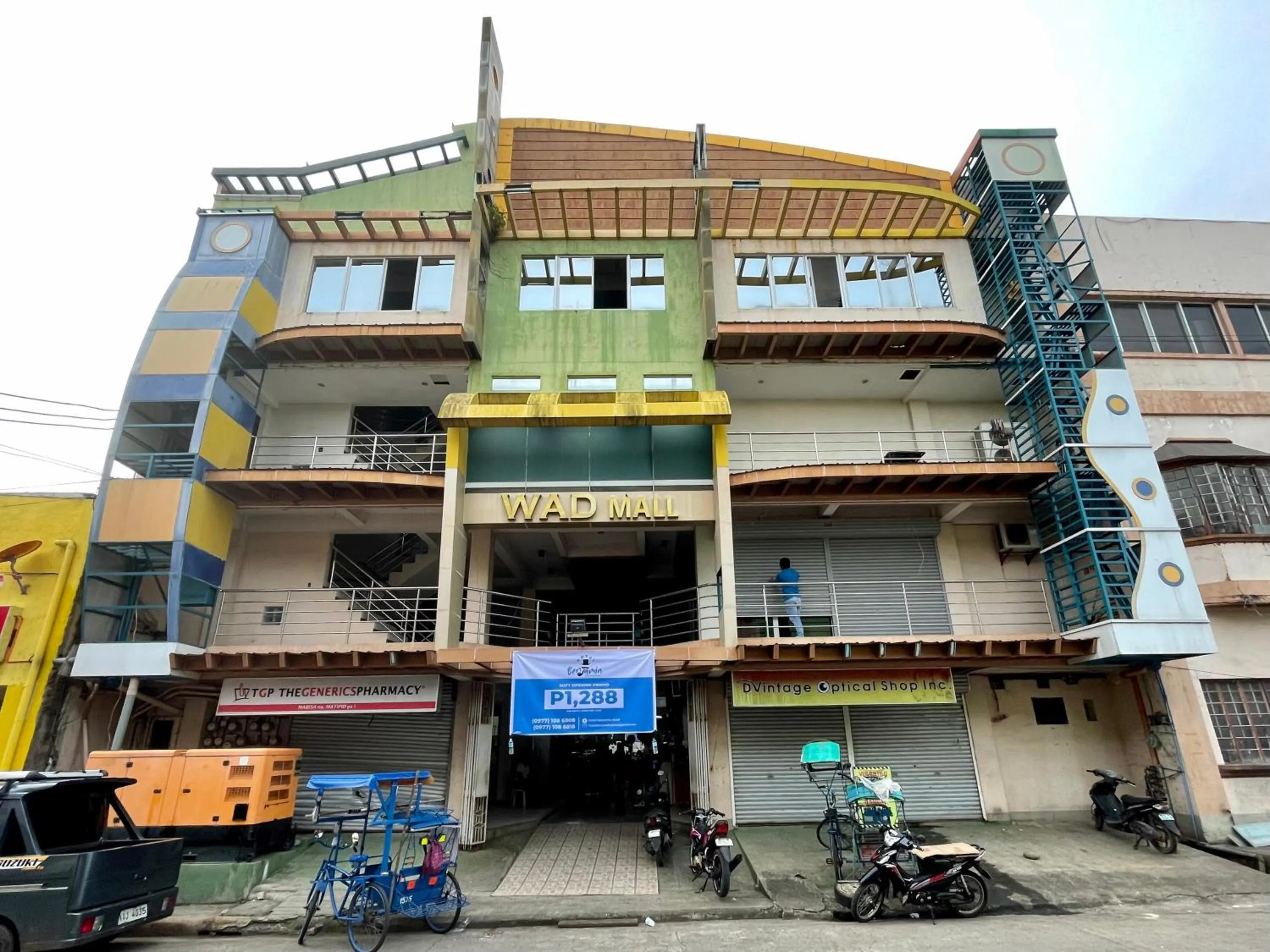 Property building in Hotel Benjamin Naval