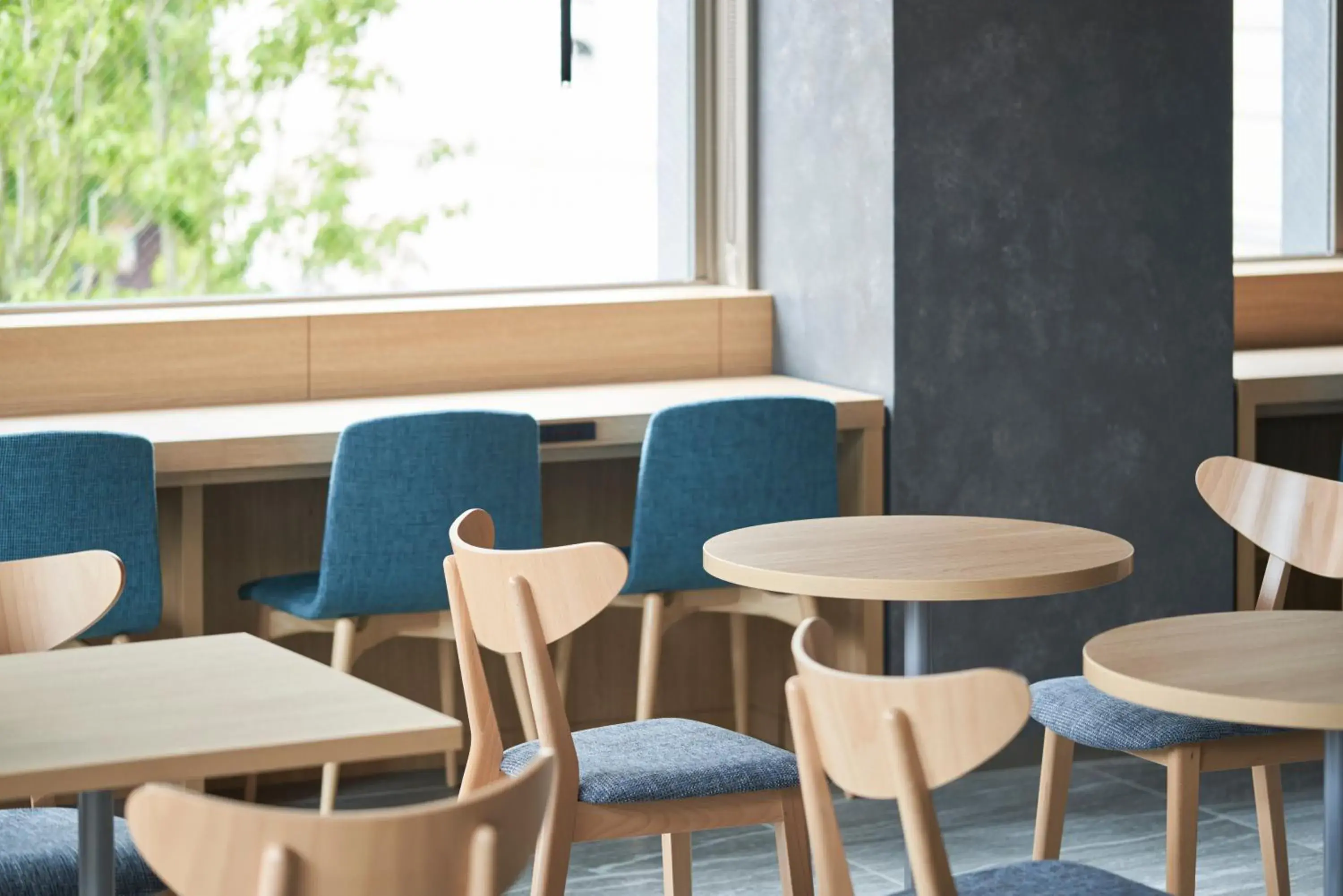 Restaurant/places to eat in CROSS Life Hakata Yanagibashi Restaurant/places to eat in CROSS Life Hakata Yanagibashi