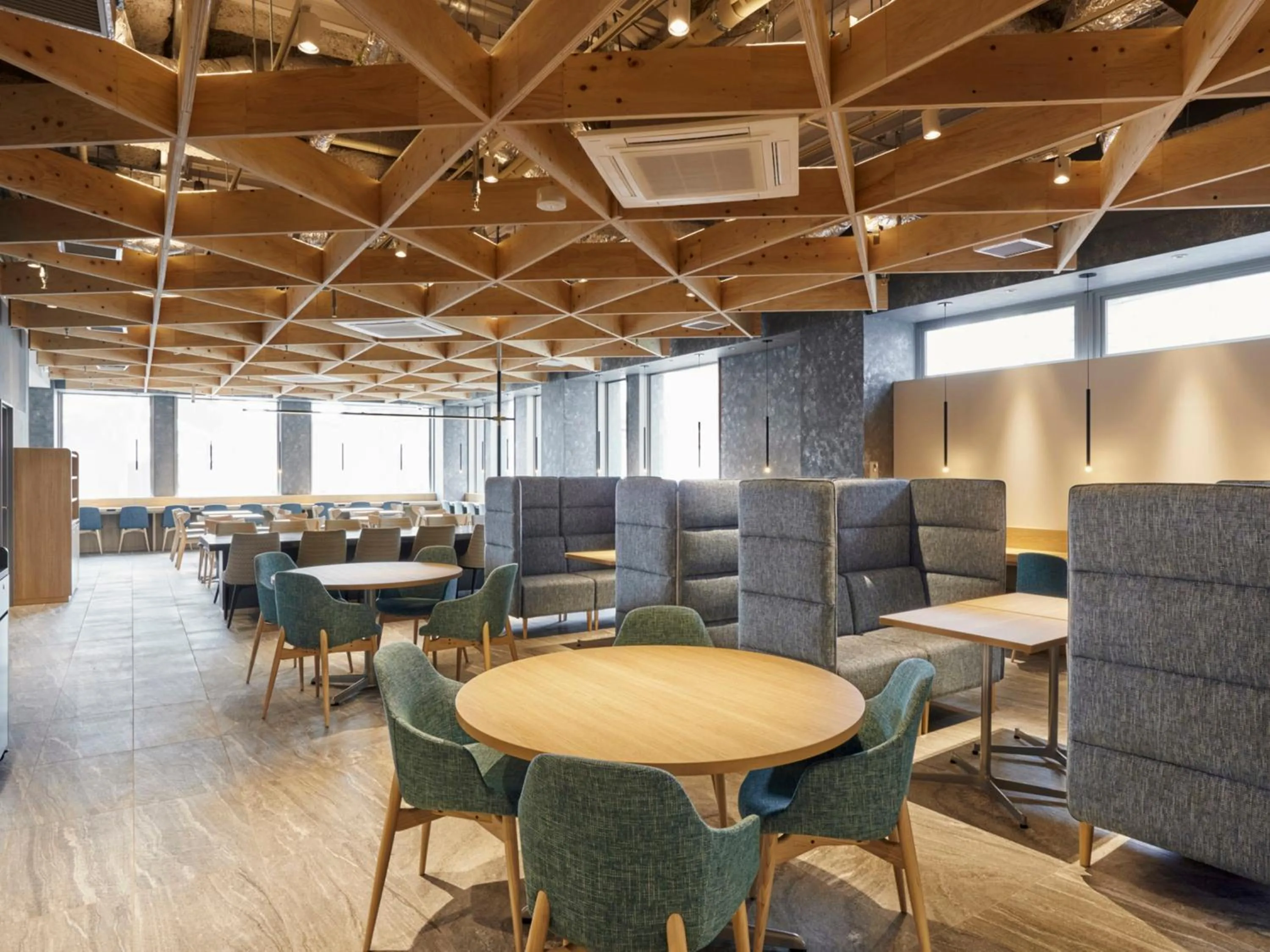 Area and facilities in CROSS Life Hakata Yanagibashi