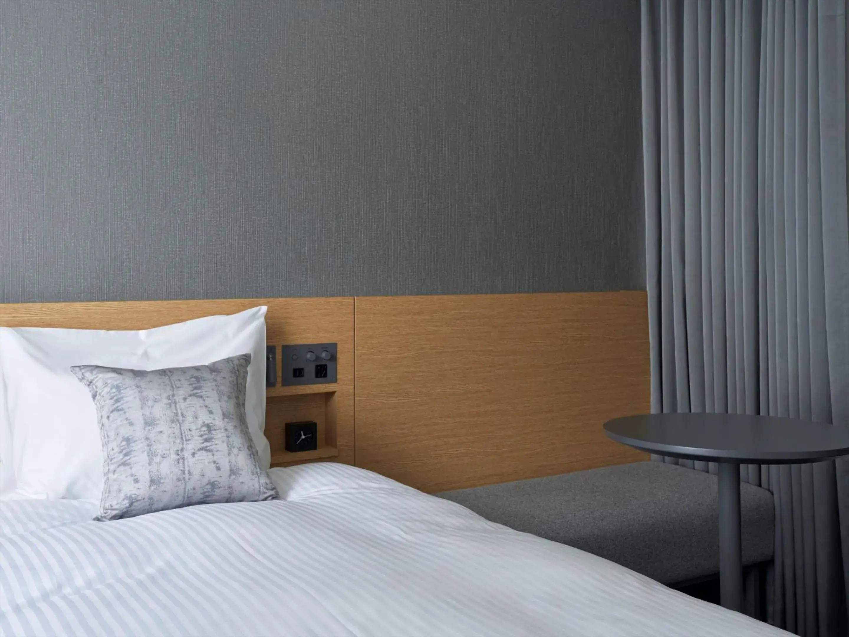 Photo of the whole room, Bed in CROSS Life Hakata Yanagibashi Photo of the whole room, Bed in CROSS Life Hakata Yanagibashi