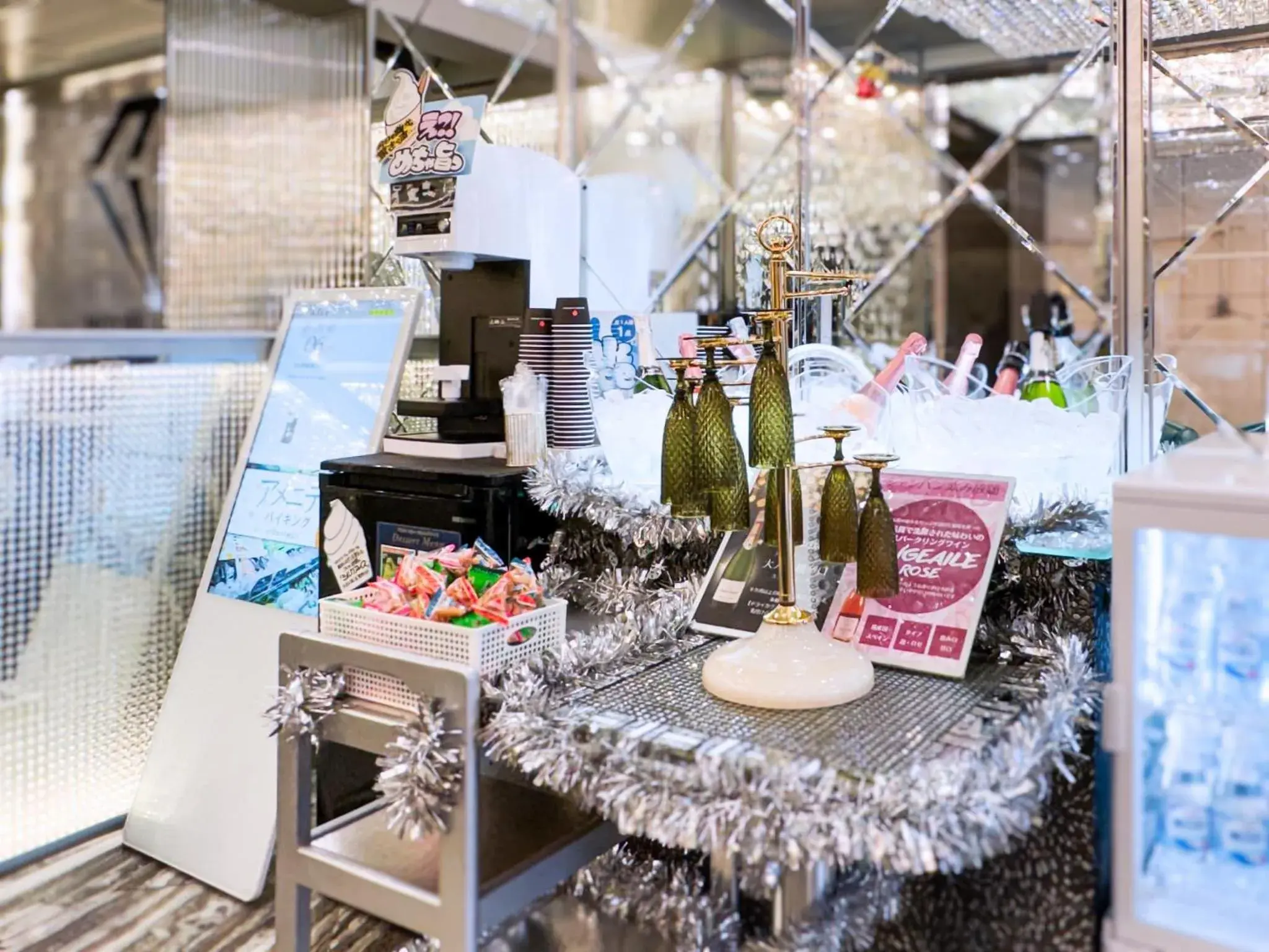 Food and drinks in Hotel DIAMOND Food and drinks in Hotel DIAMOND