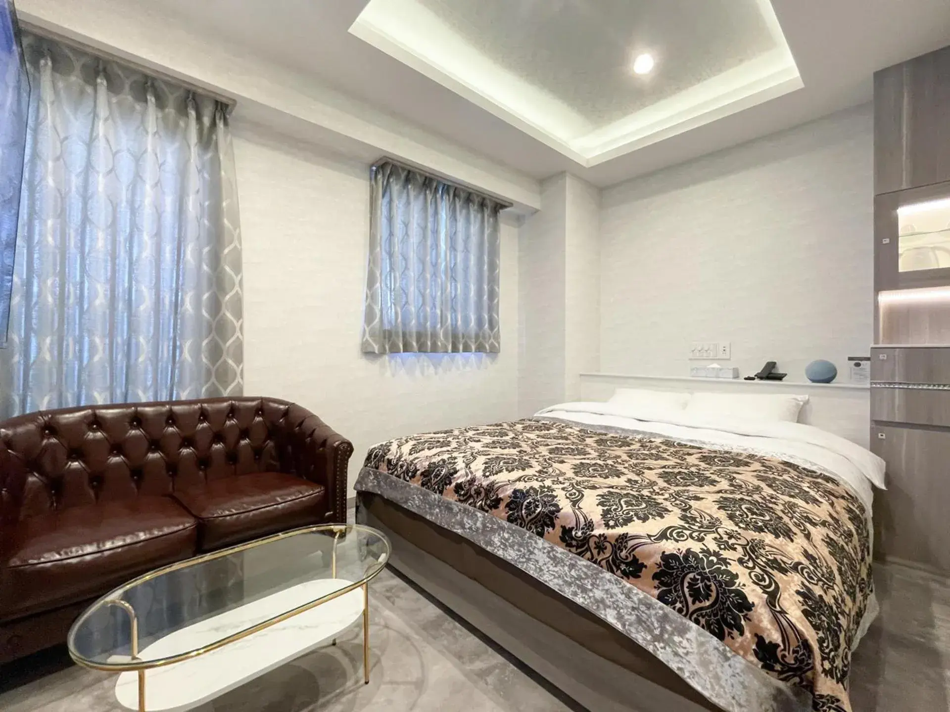 Bed in Hotel DIAMOND Bed in Hotel DIAMOND