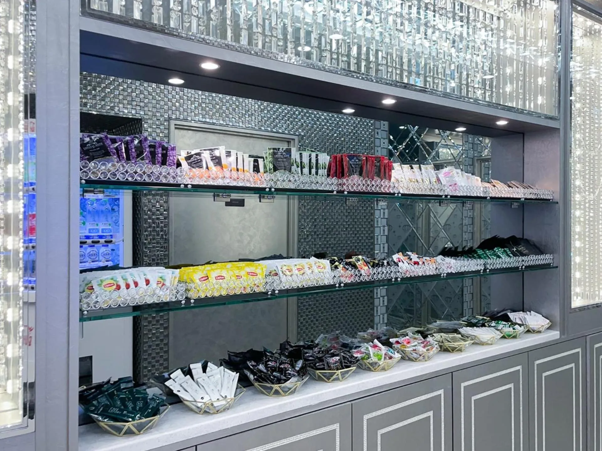 Food and drinks in Hotel DIAMOND