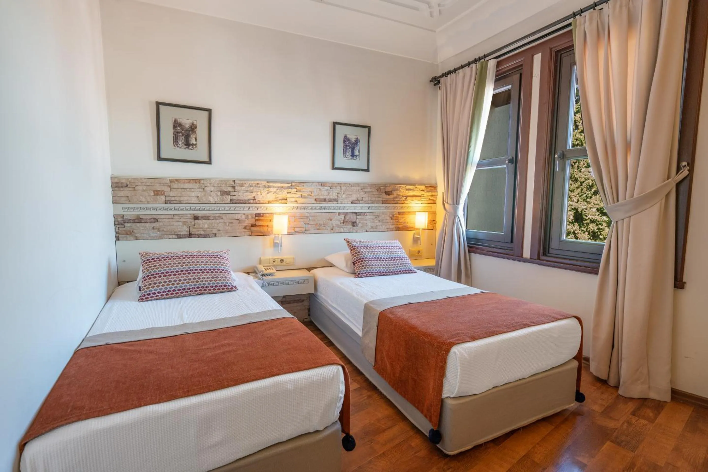 Bedroom, Bed in Aspen Hotel Kaleiçi