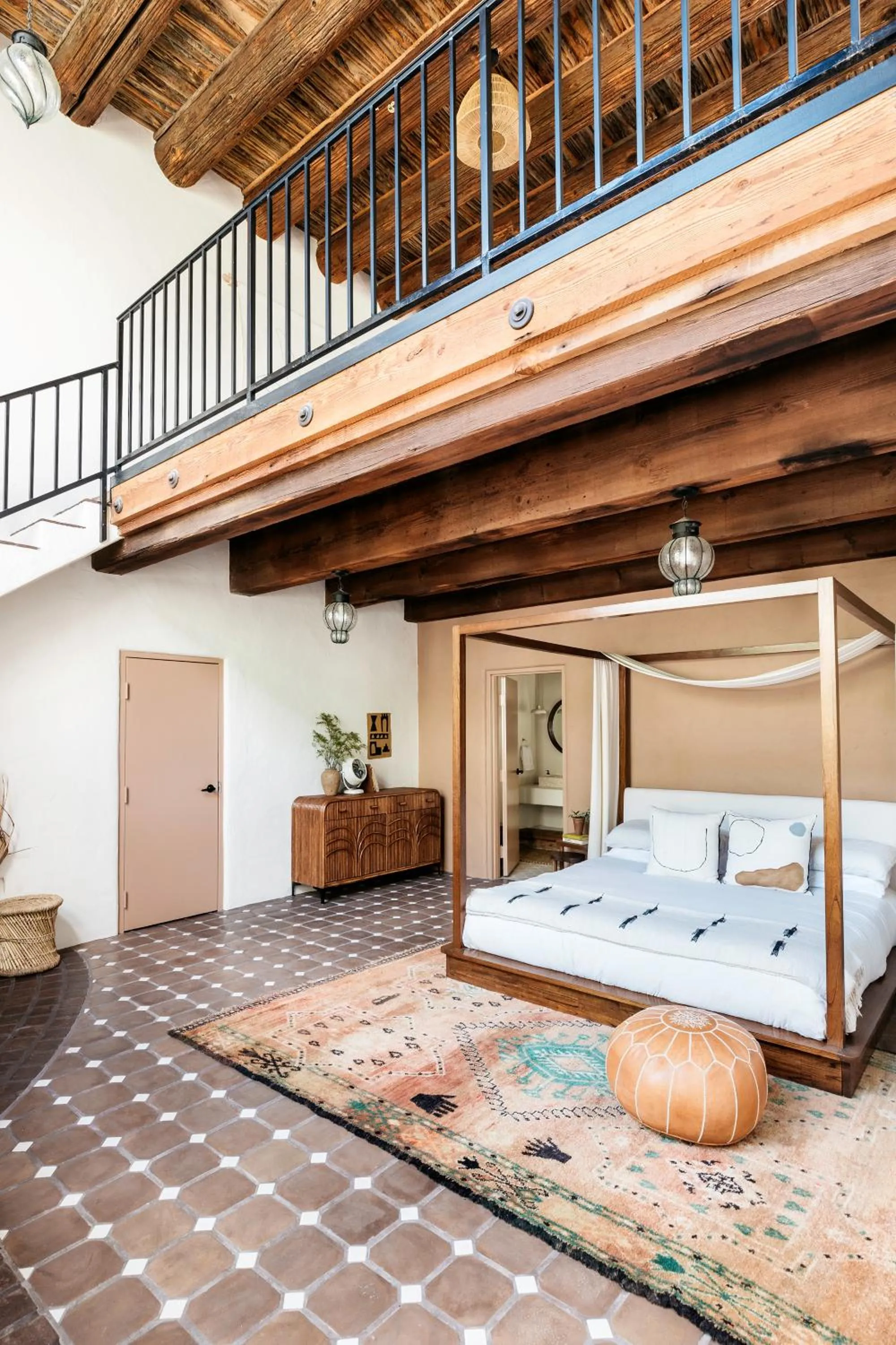 Bedroom, Bed in The JTH Tucson