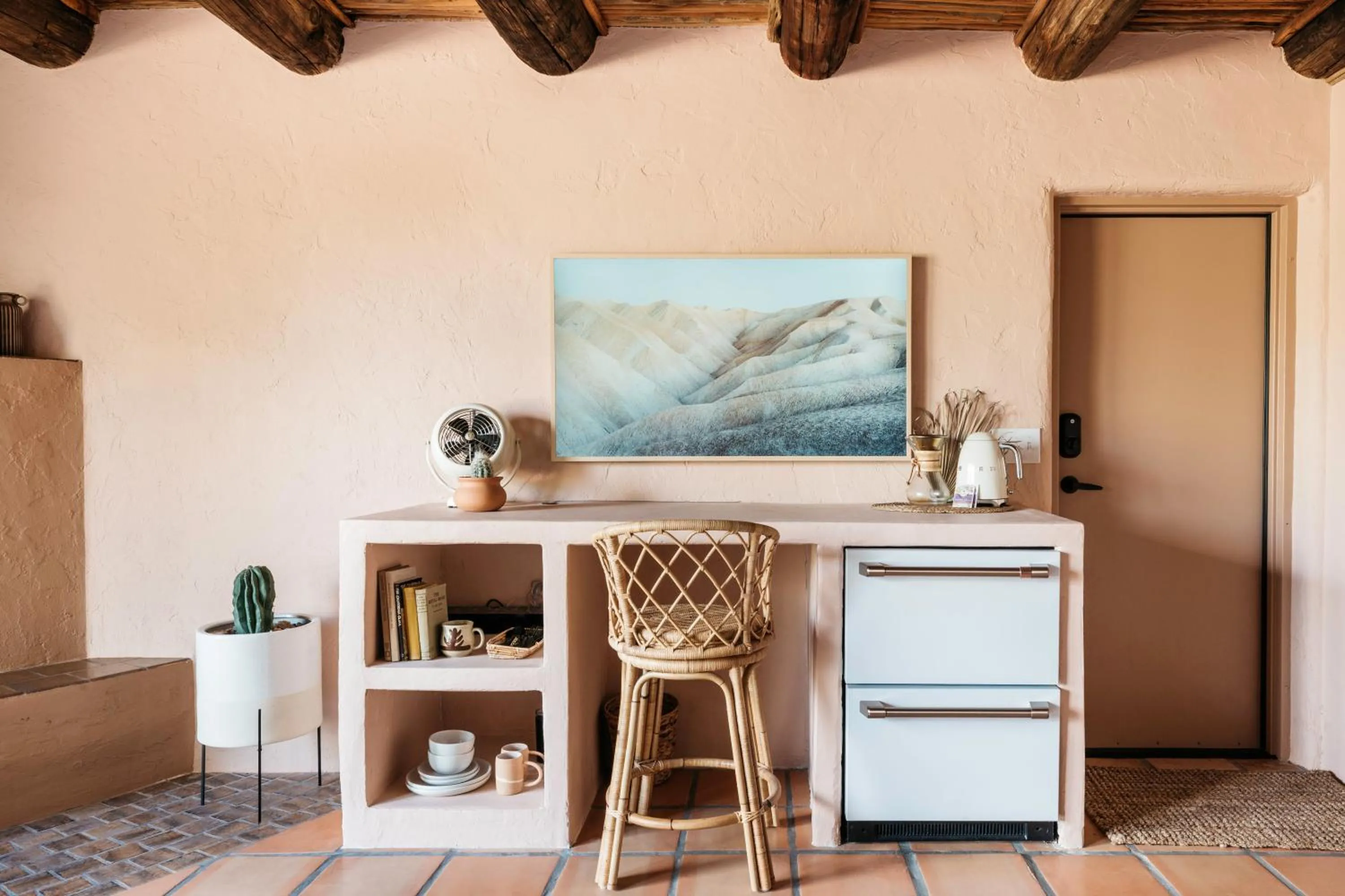 TV and multimedia in The JTH Tucson