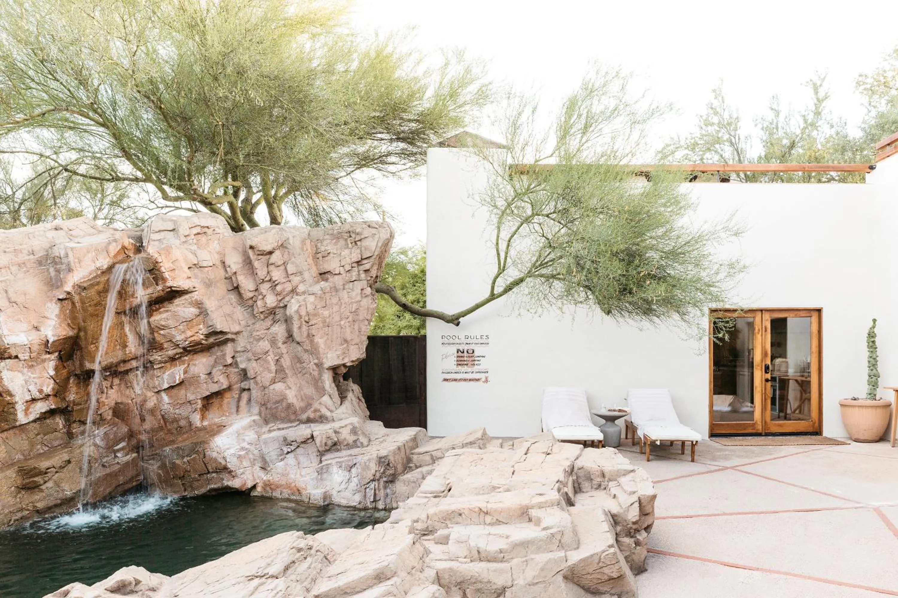 Swimming pool in The JTH Tucson