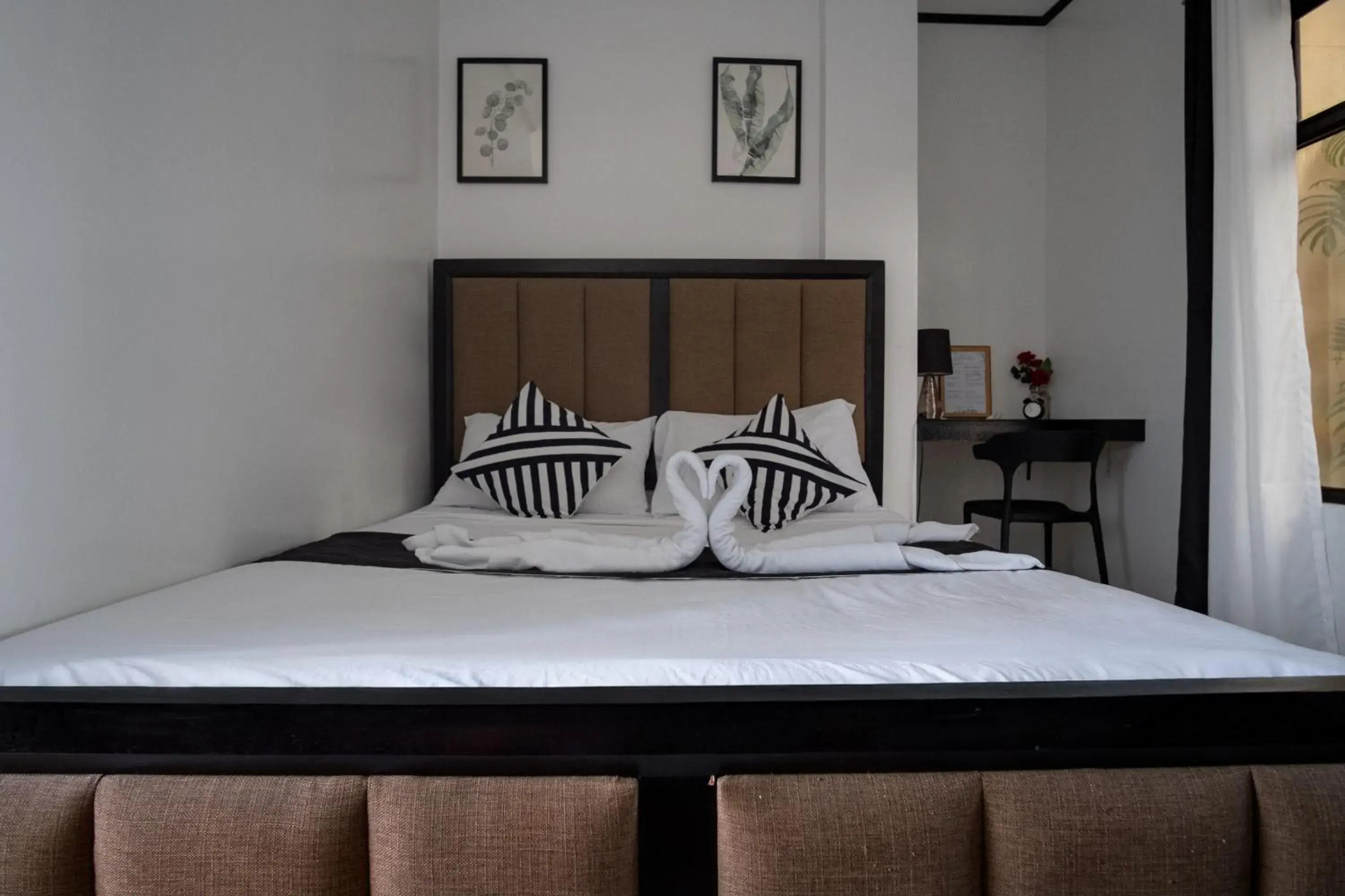 Bed in The Palms Resort & Bar Bed in The Palms Resort & Bar