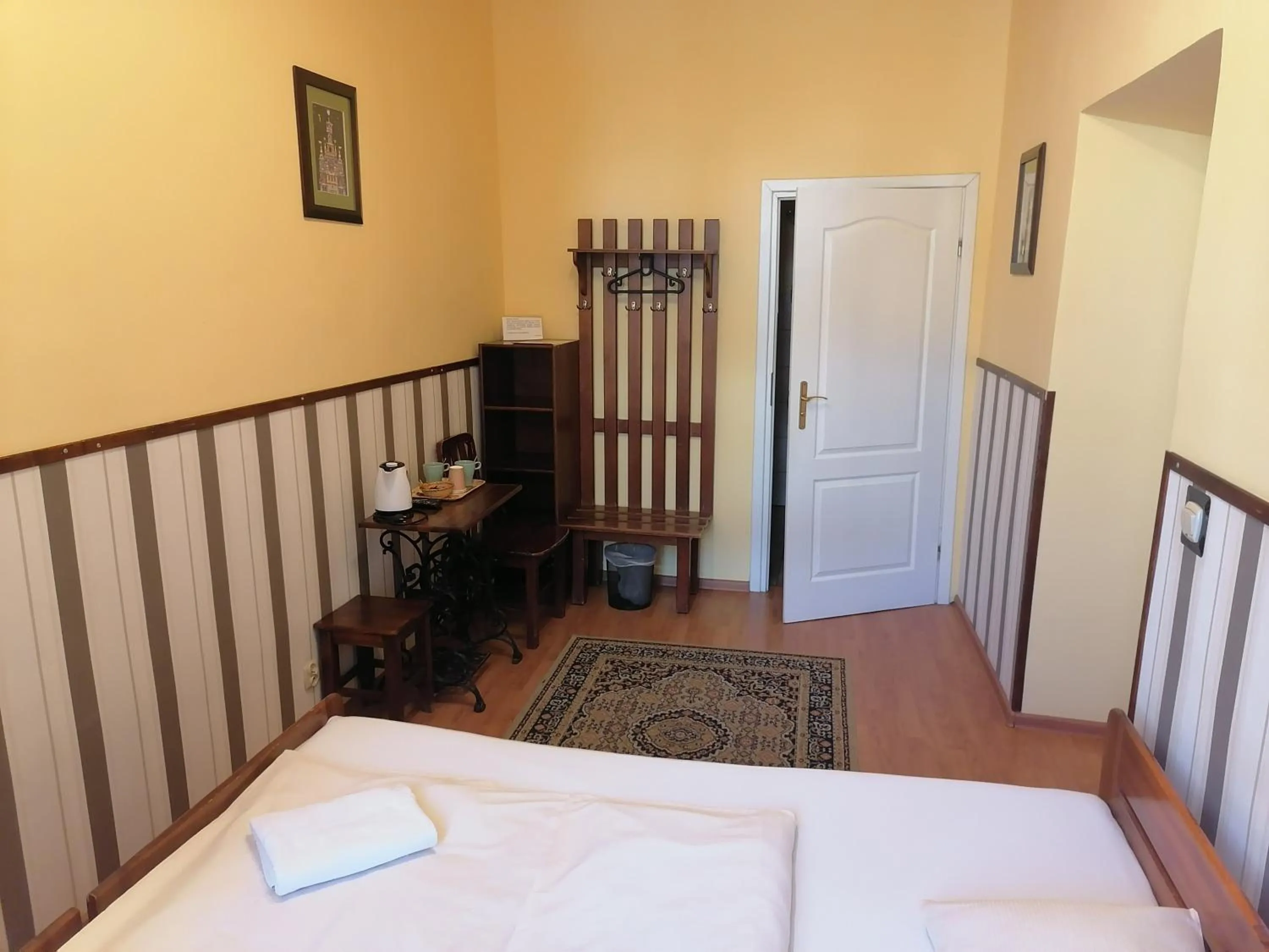 Photo of the whole room, Bed in Globtroter Guest House