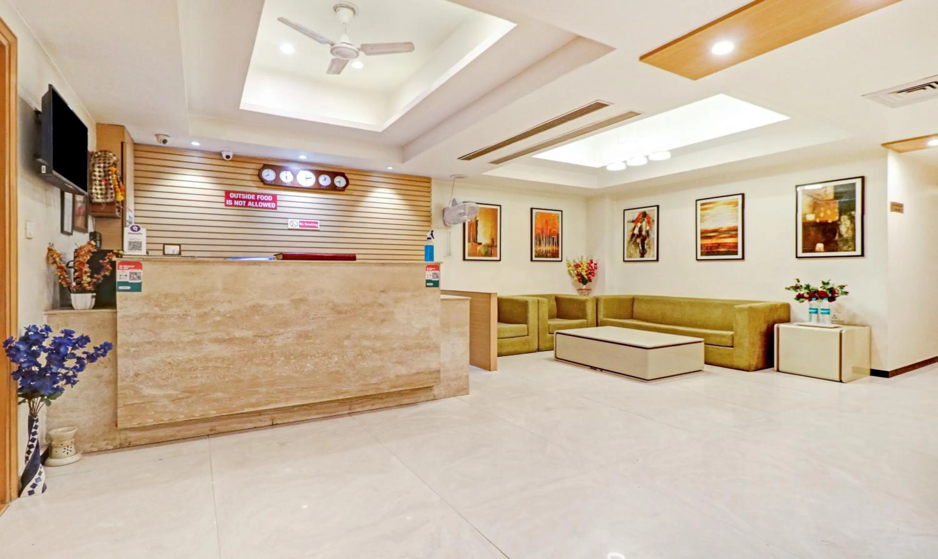 Lobby or reception in Treebo Galaxy Rooms