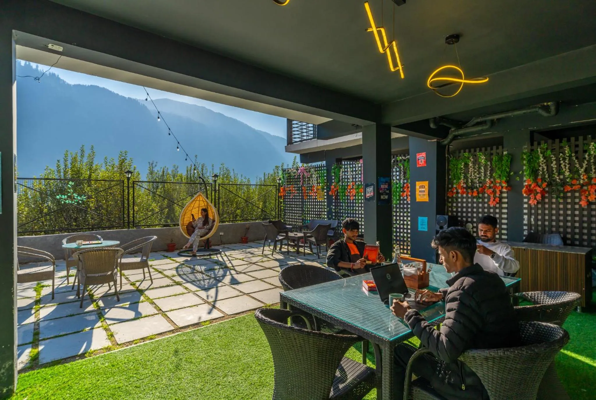 Restaurant/places to eat in The 14 Gables, A Boutique Stay, Manali - Pet Friendly Hotel - Crown Palace