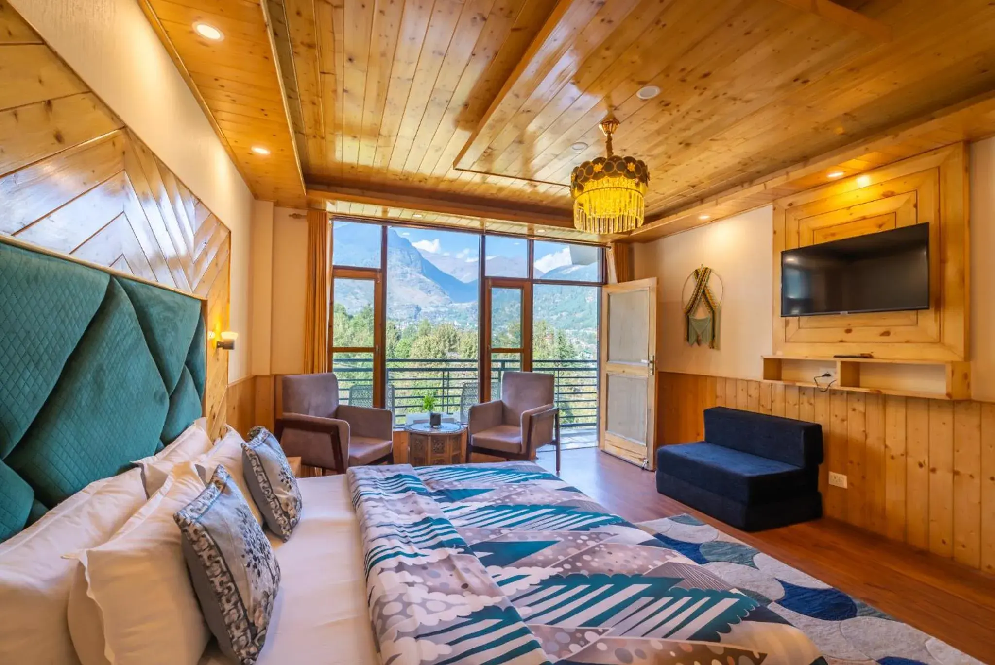 King Room with Mountain View in The 14 Gables, A Boutique Stay, Manali - Pet Friendly Hotel - Crown Palace King Room with Mountain View in The 14 Gables, A Boutique Stay, Manali - Pet Friendly Hotel - Crown Palace