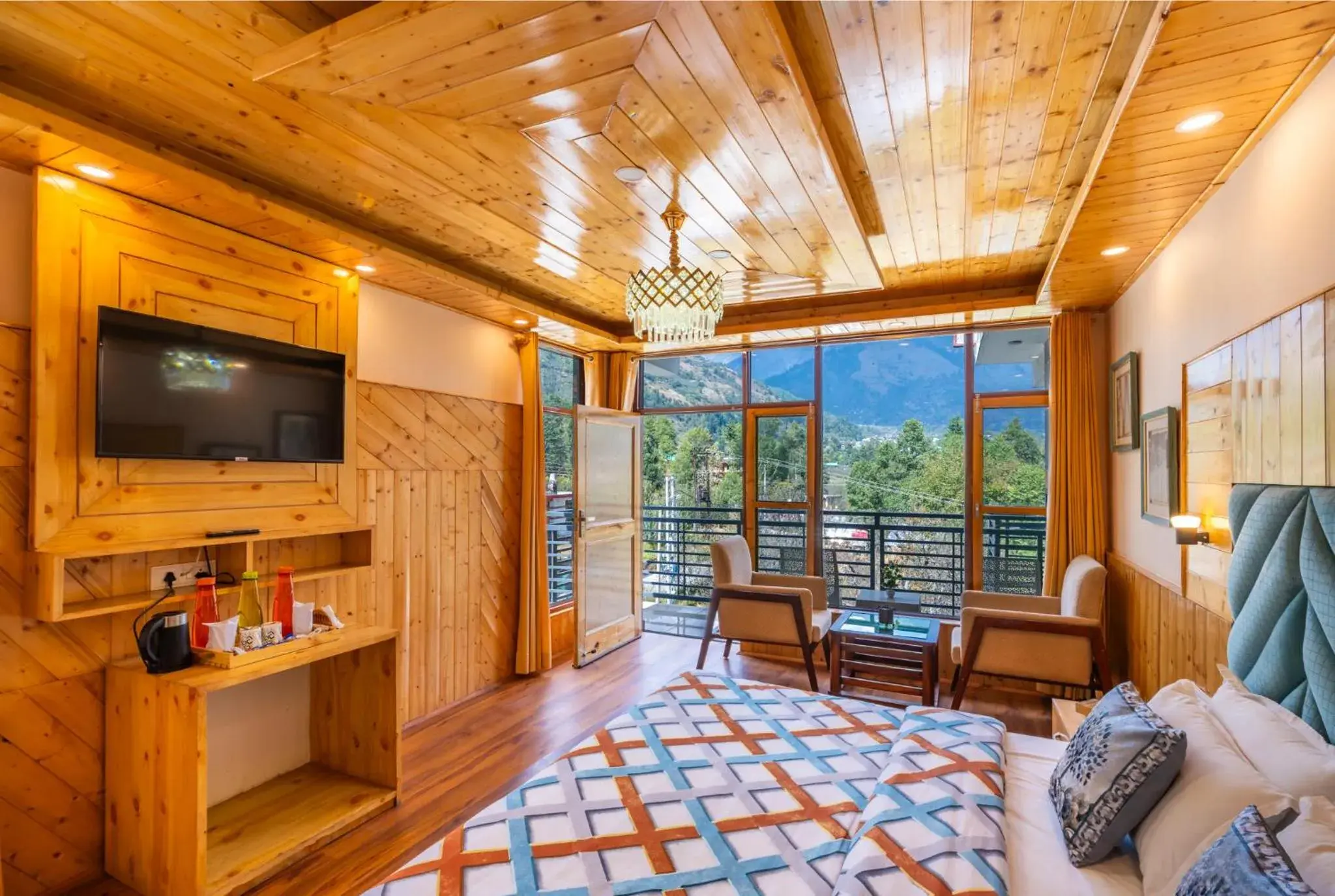King Room with Mountain View in The 14 Gables, Shanag, Manali - Balcony Rooms - Mountain Views - Pet Friendly - Crown Palace King Room with Mountain View in The 14 Gables, Shanag, Manali - Balcony Rooms - Mountain Views - Pet Friendly - Crown Palace