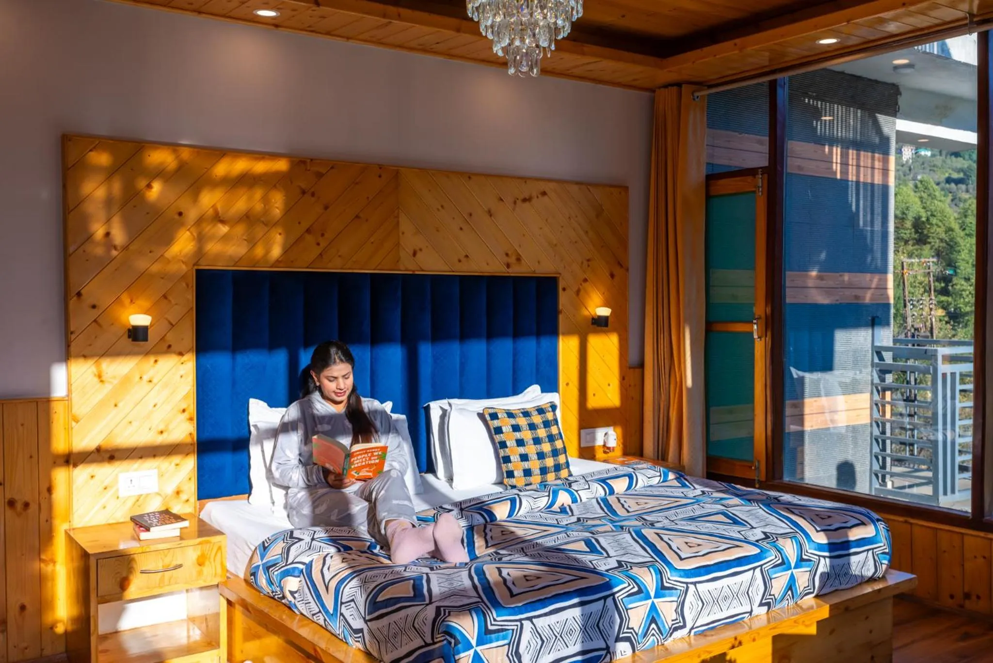 Bedroom, Bed in The 14 Gables, A Boutique Stay, Manali - Pet Friendly Hotel - Crown Palace