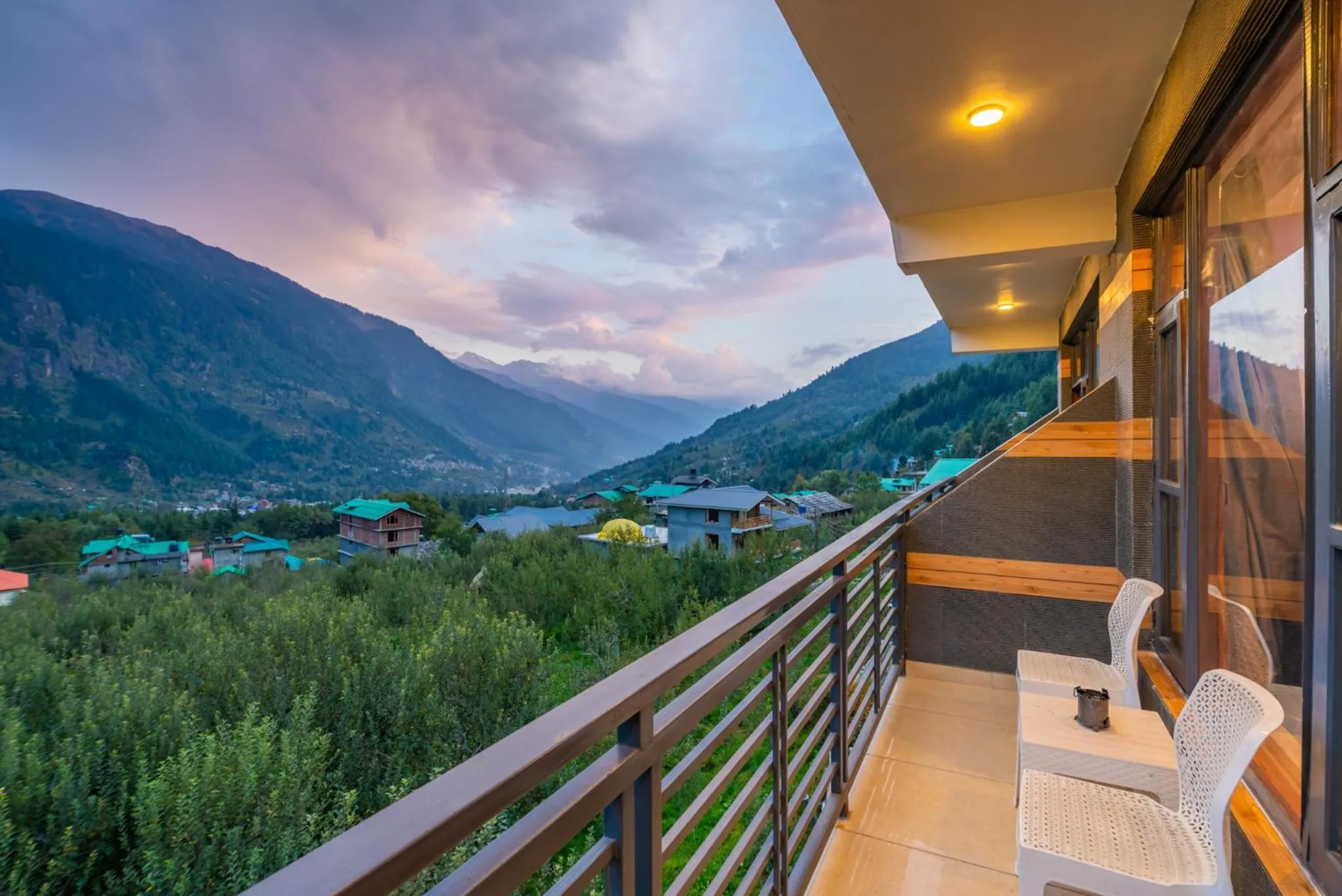 Balcony/Terrace in The 14 Gables, A Boutique Stay, Manali - Pet Friendly Hotel - Crown Palace