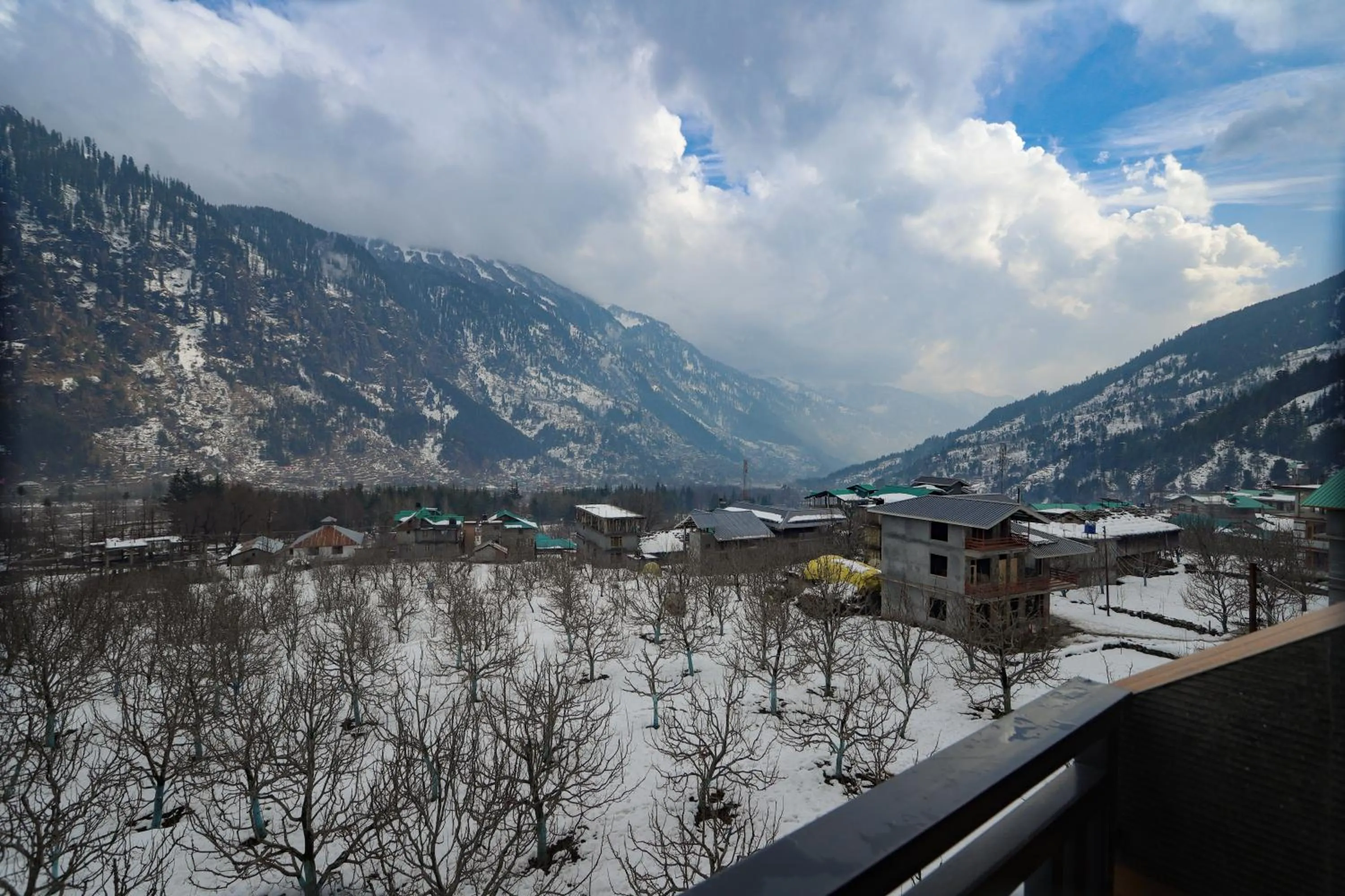 Natural landscape in The 14 Gables, A Boutique Stay, Manali - Pet Friendly Hotel - Crown Palace