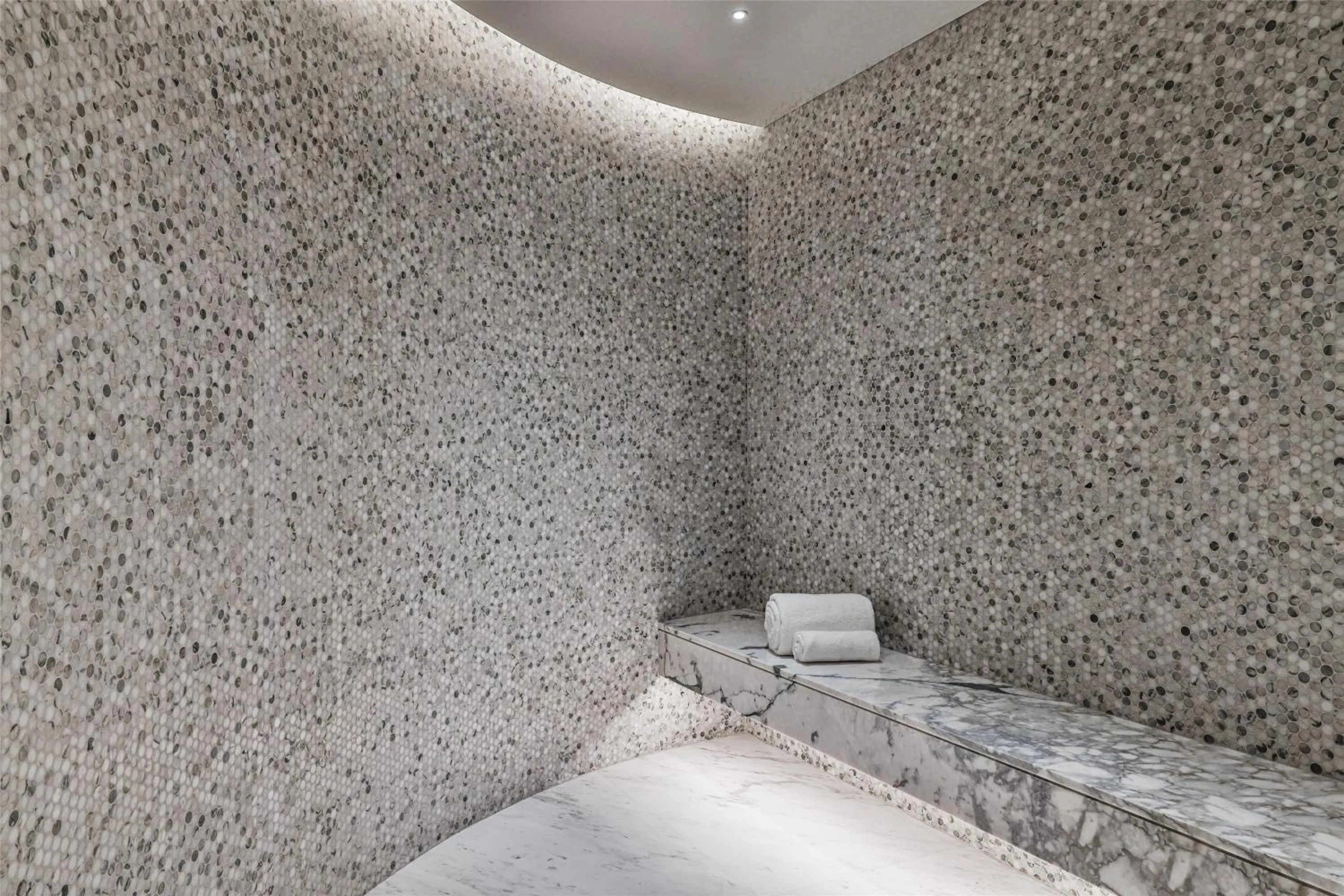 Photo of the whole room, Bed in Waldorf Astoria Doha Lusail