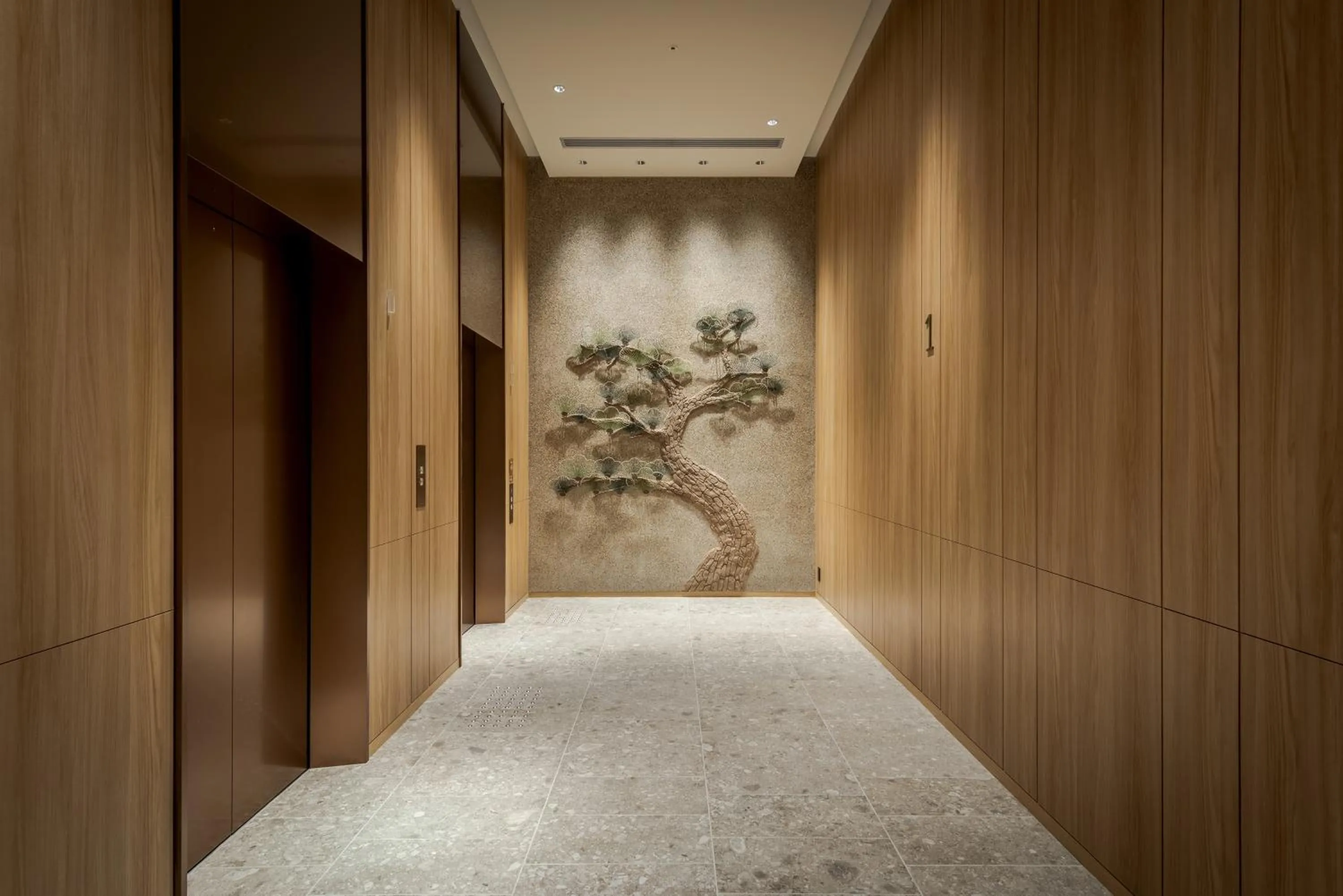 elevator in Hilton Garden Inn Kyoto Shijo Karasuma