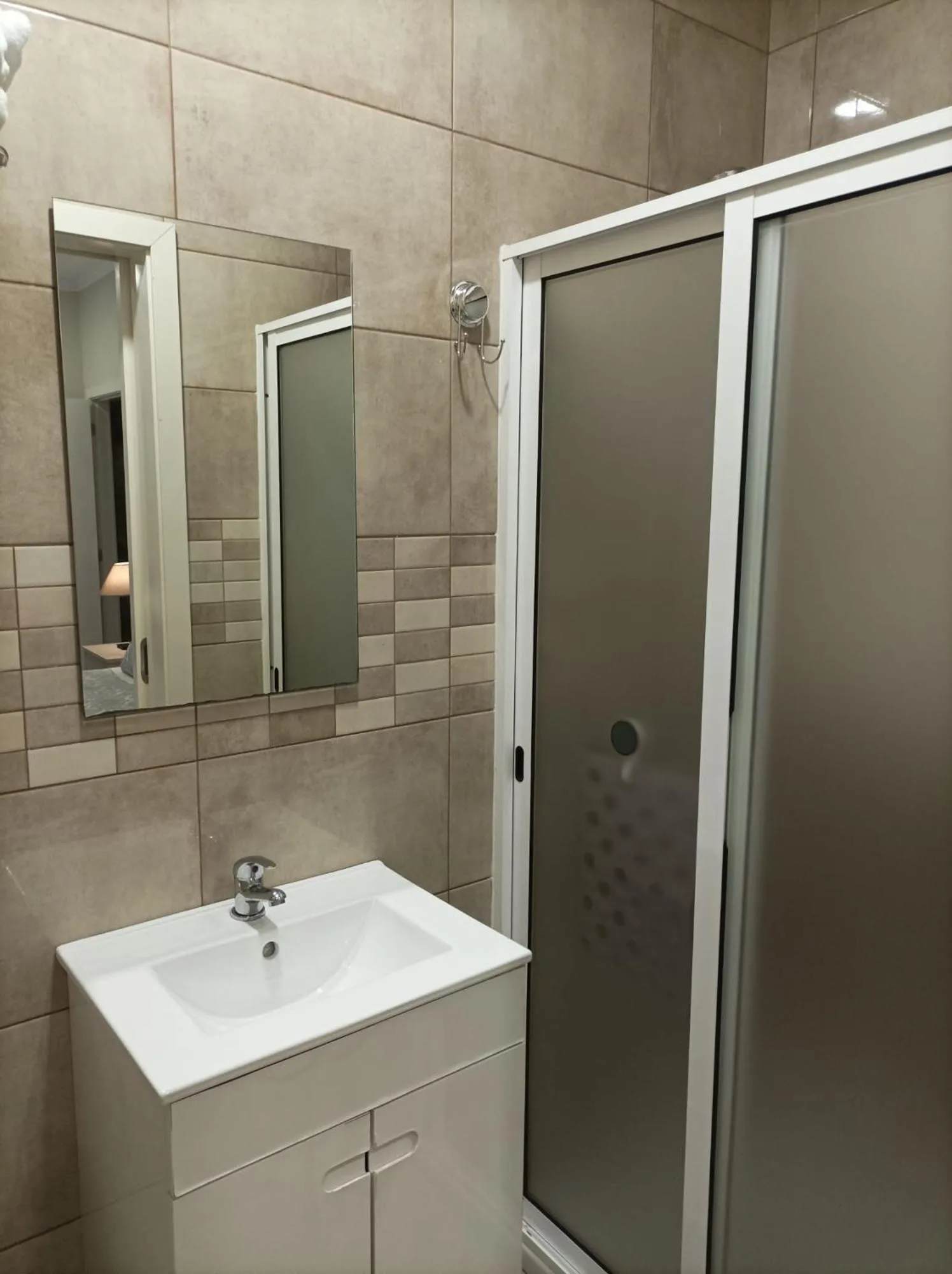 Bathroom in HOSPEDARIA LONDRES