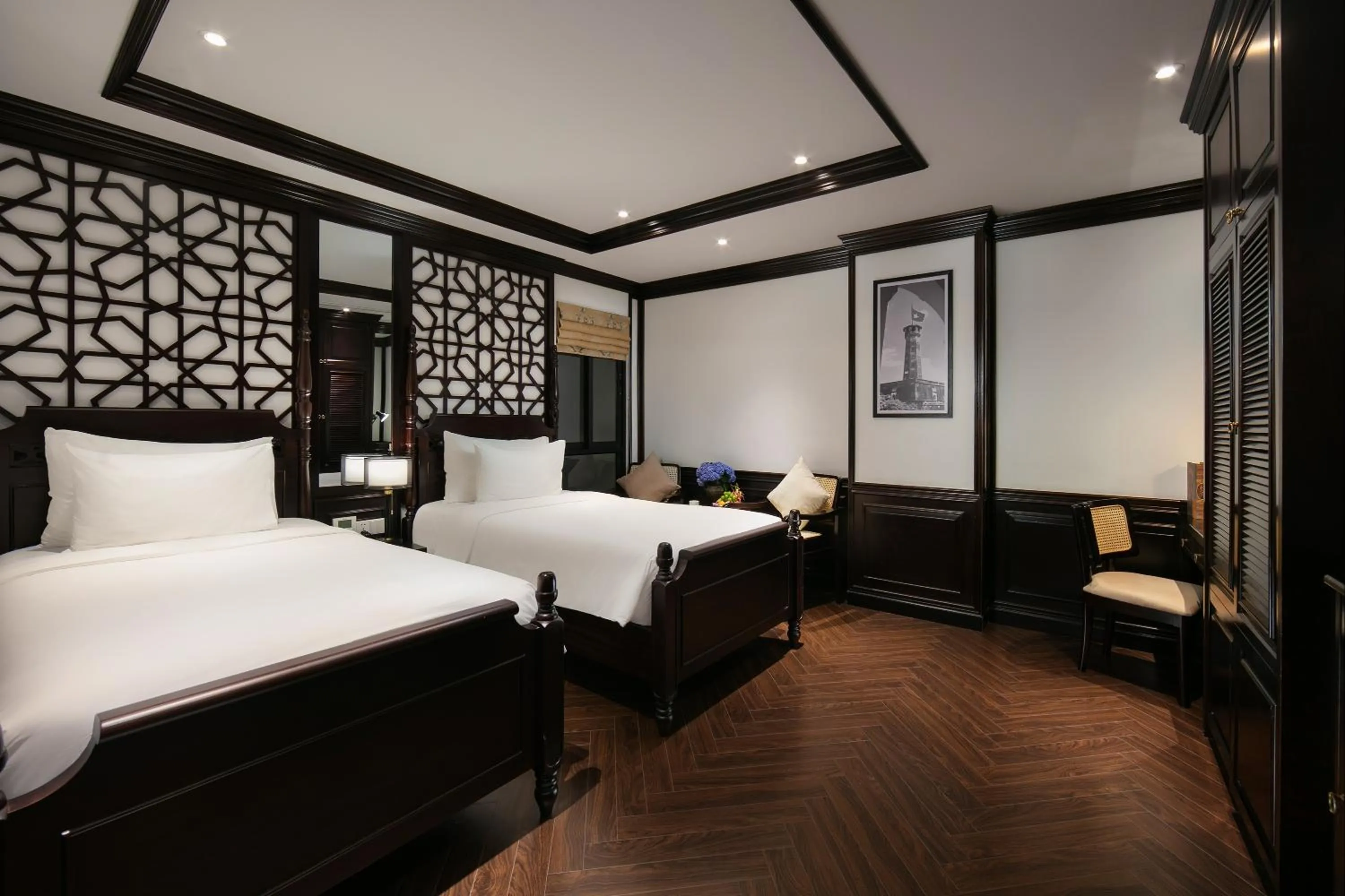 Photo of the whole room, Bed in HOTEL De SOURIANT Premium Hanoi