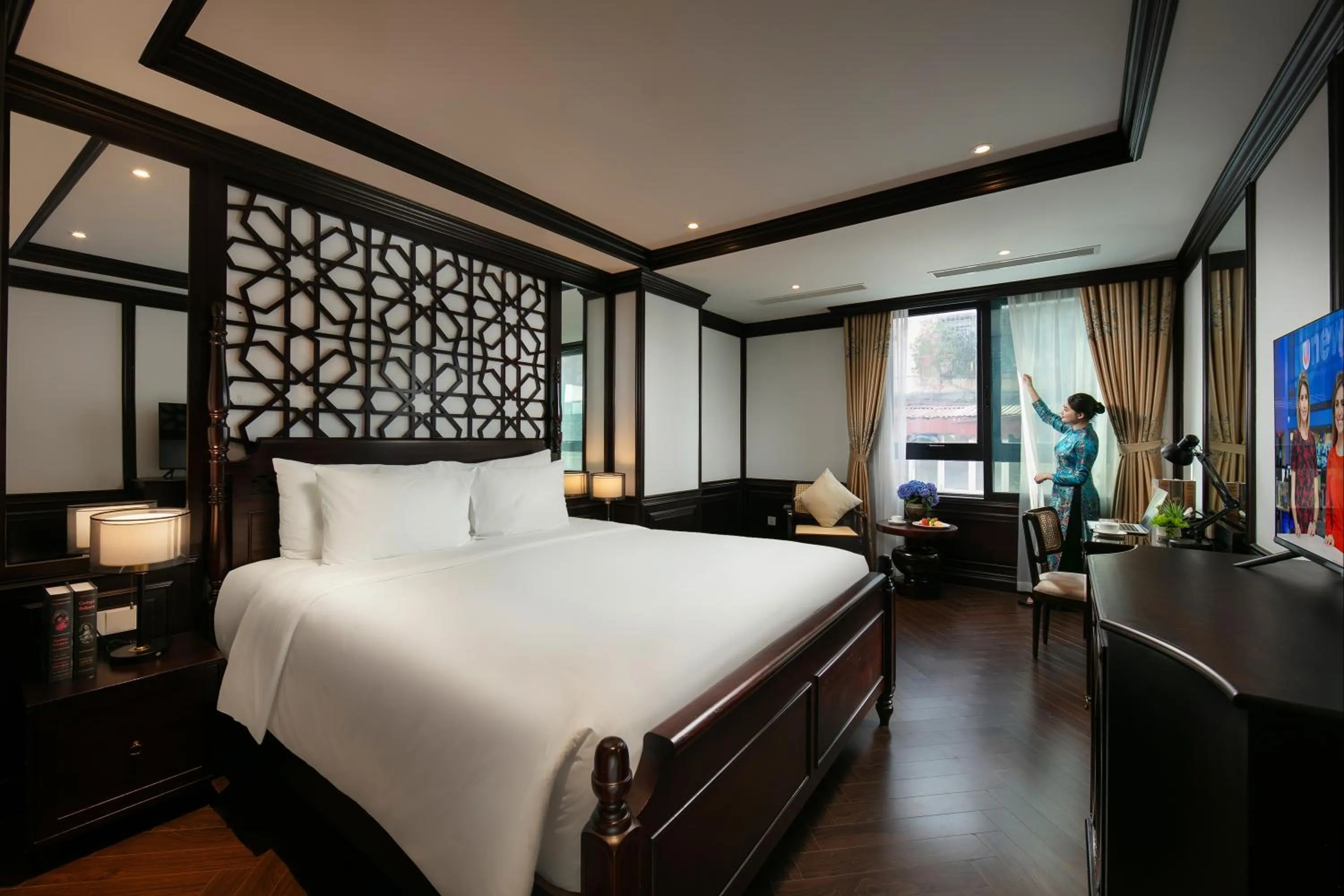 Photo of the whole room, Bed in HOTEL De SOURIANT Premium Hanoi