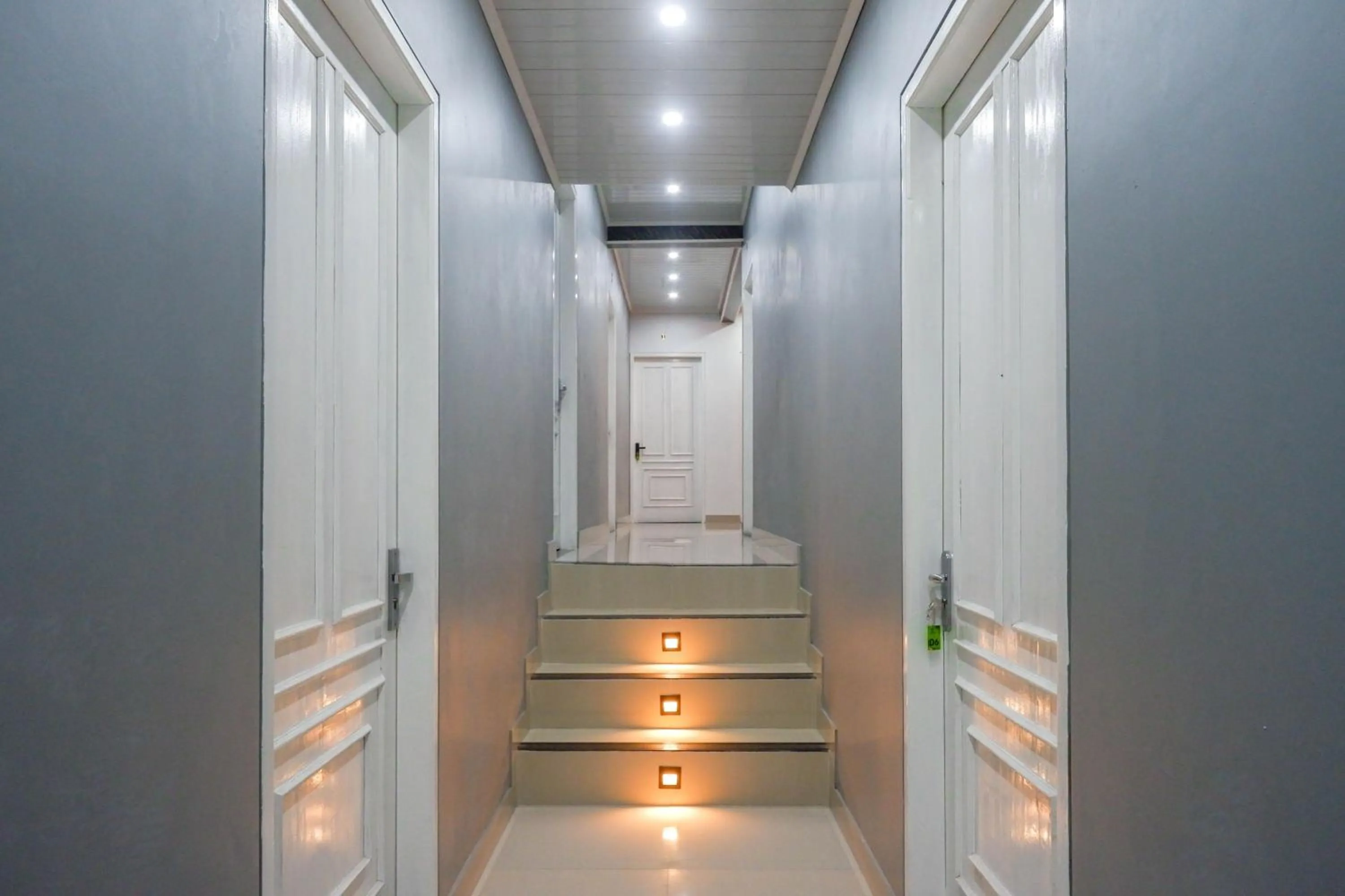 Facade/entrance in Urbanview Hotel Umbrella Dieng by RedDoorz