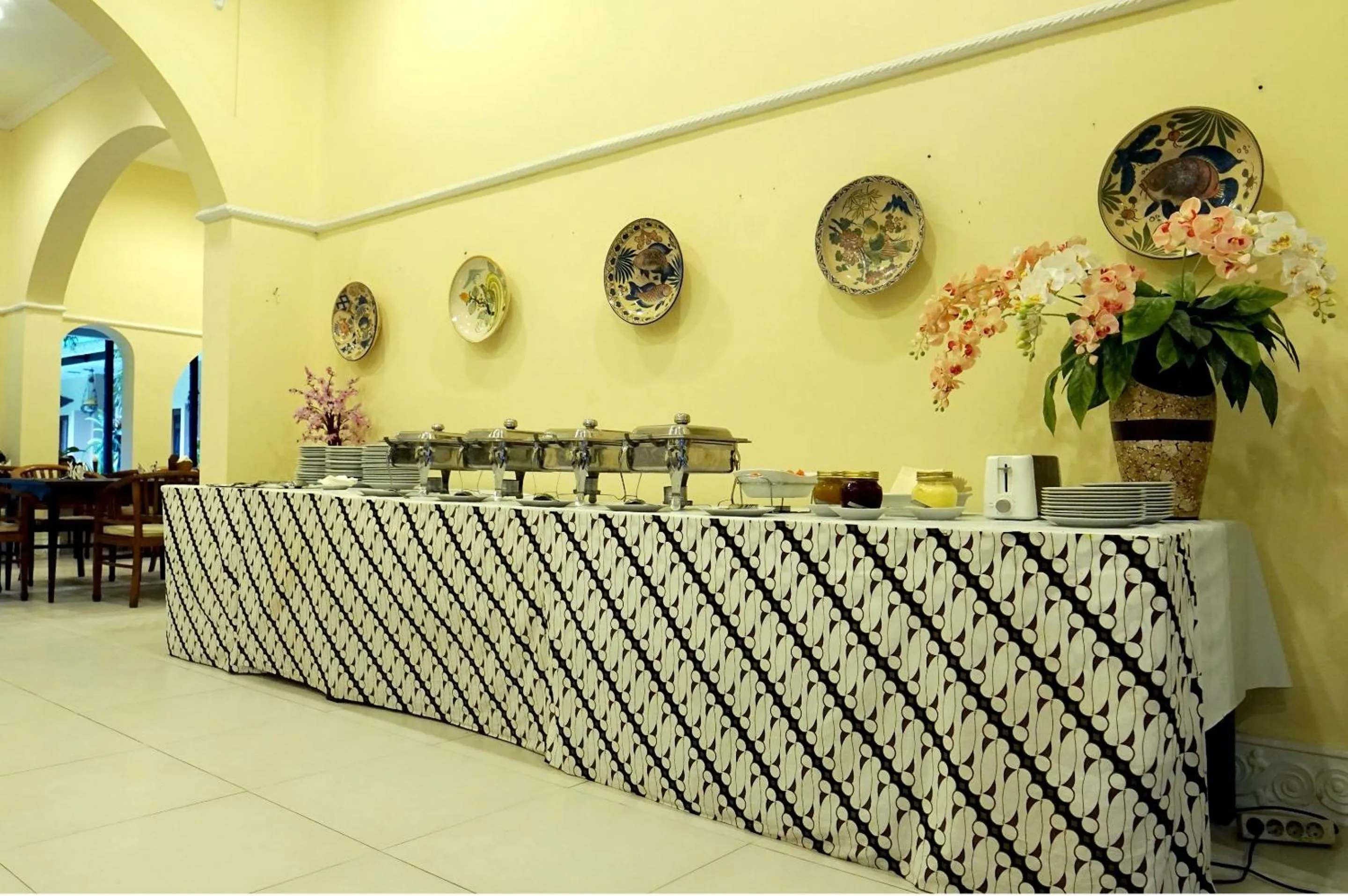 Breakfast in Diana Hotel Jogja