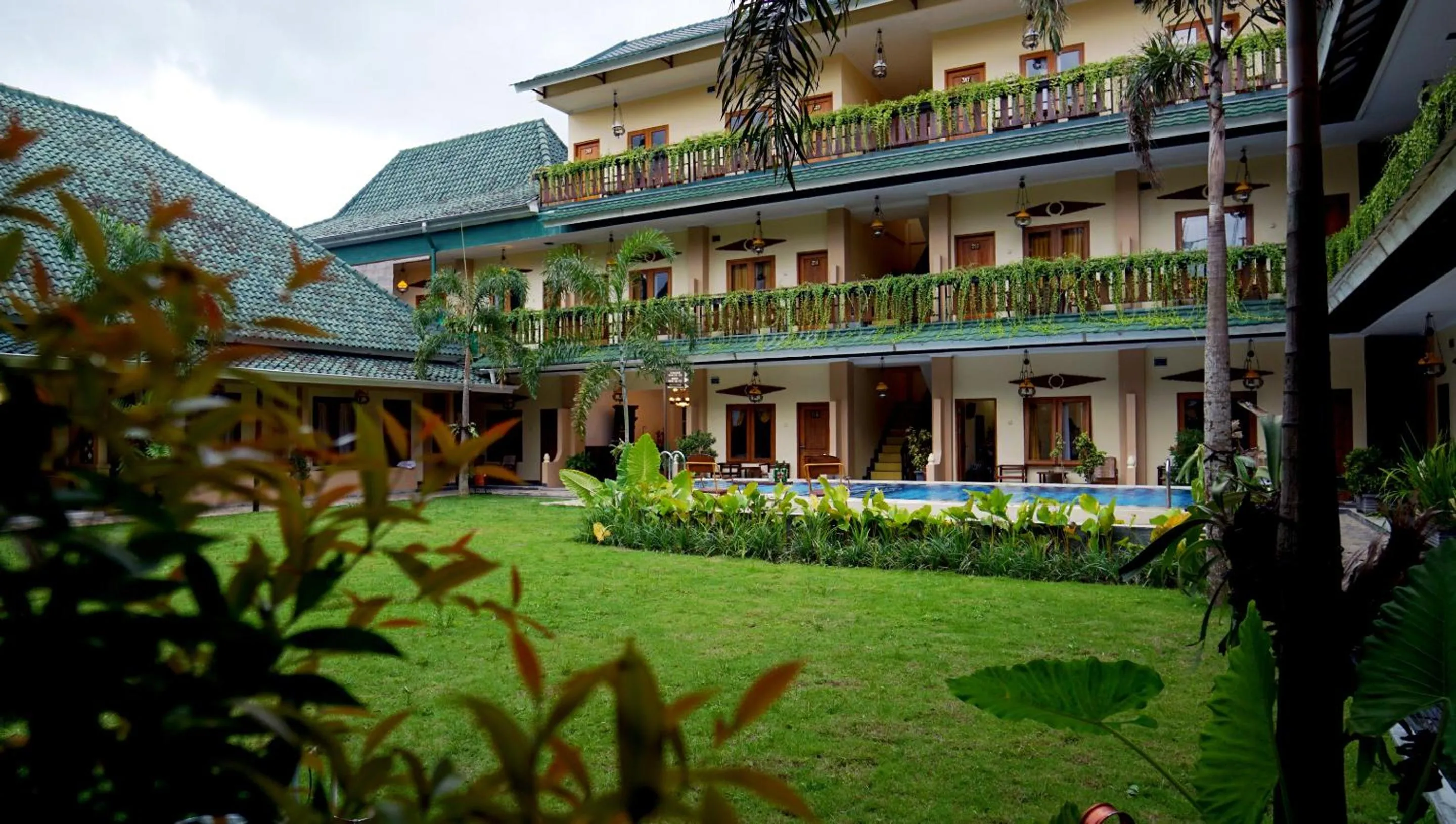 Garden in Diana Hotel Jogja