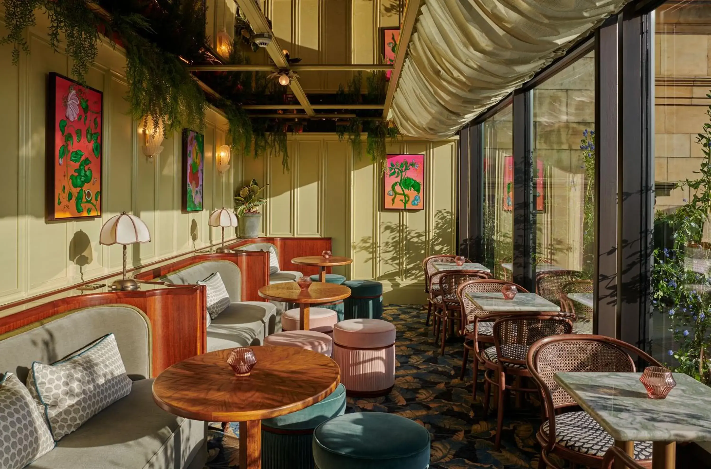 Lounge or bar in Gleneagles Townhouse Lounge or bar in Gleneagles Townhouse