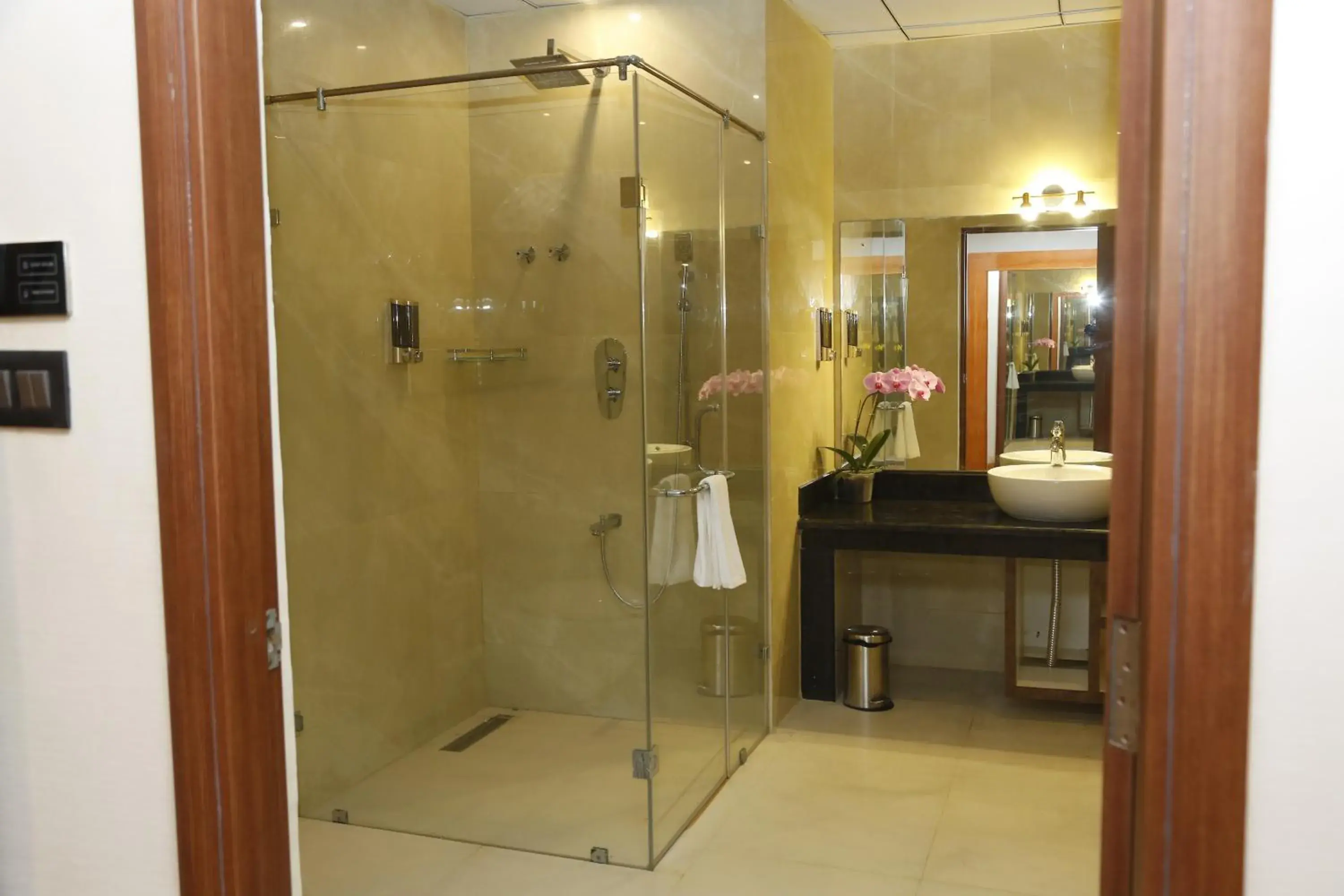 Superior Deluxe Double or Twin Room - single occupancy in Leroy Grand - Yeshwanthpur Superior Deluxe Double or Twin Room - single occupancy in Leroy Grand - Yeshwanthpur