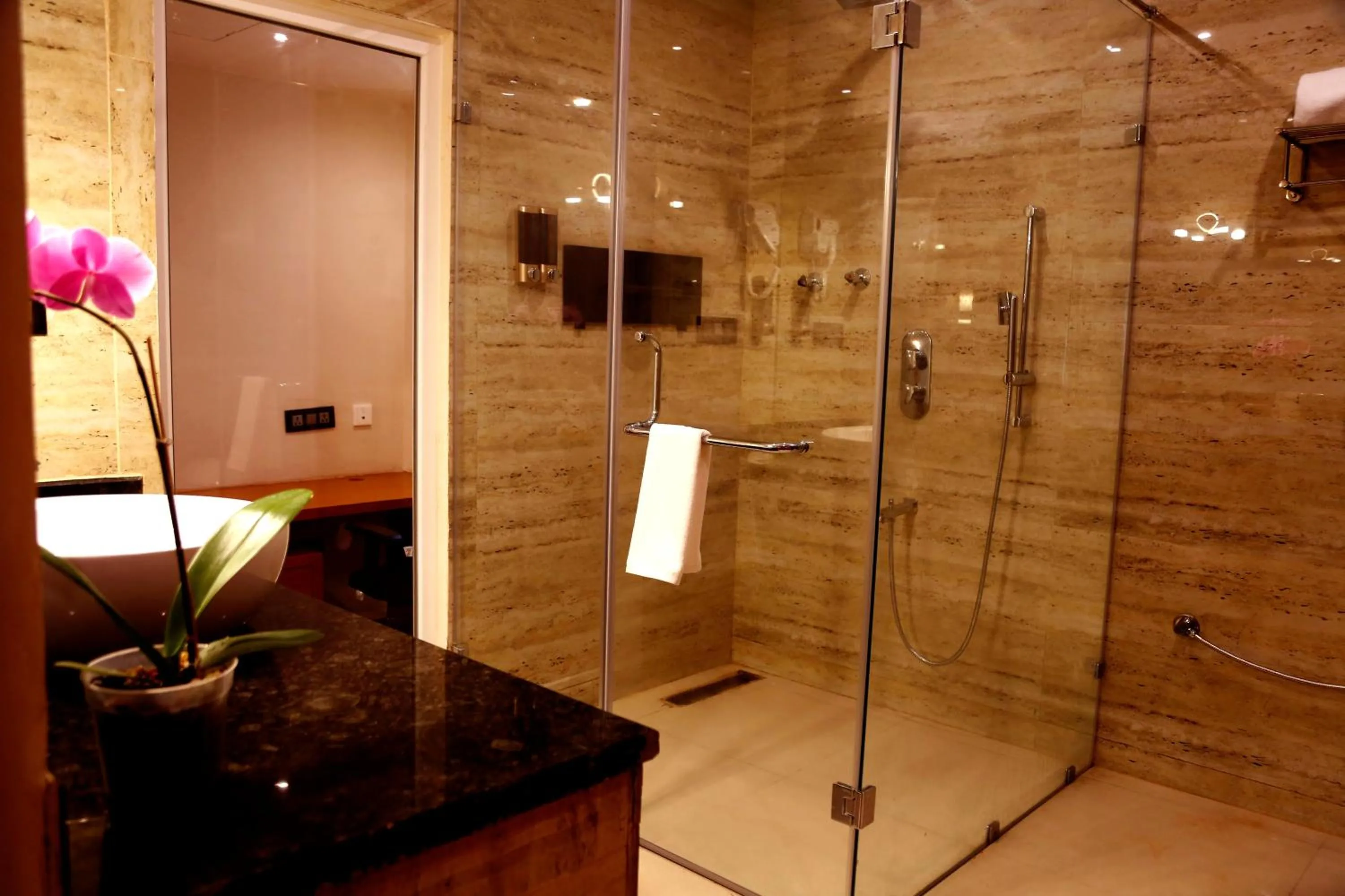 Bathroom in Leroy Grand - Yeshwanthpur