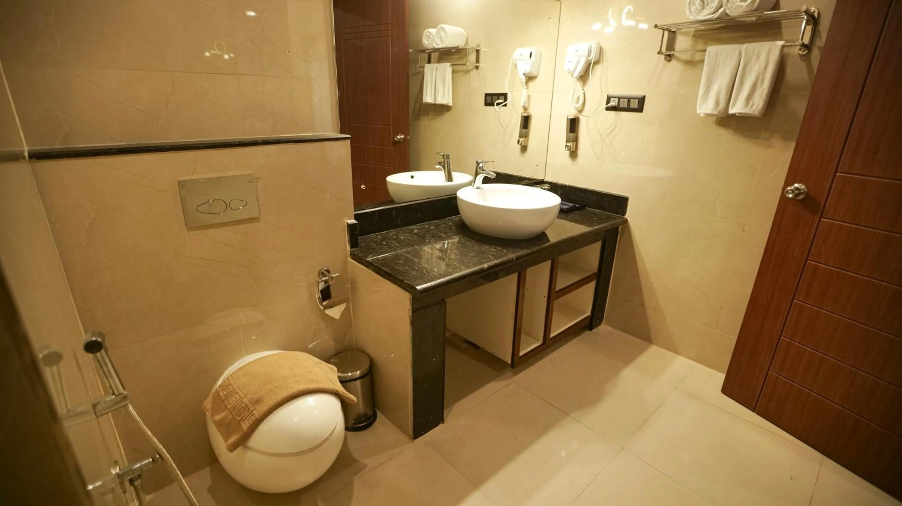 Bathroom in Leroy Grand - Yeshwanthpur
