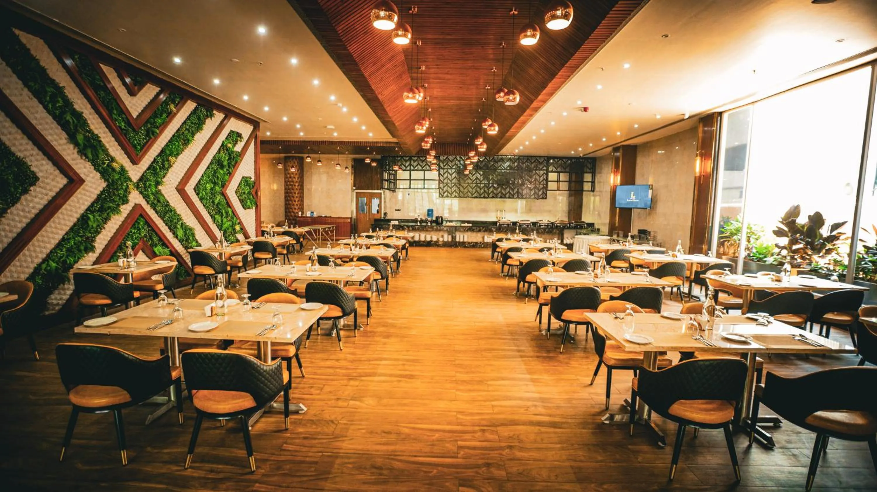 Restaurant/places to eat in Leroy Grand - Yeshwanthpur