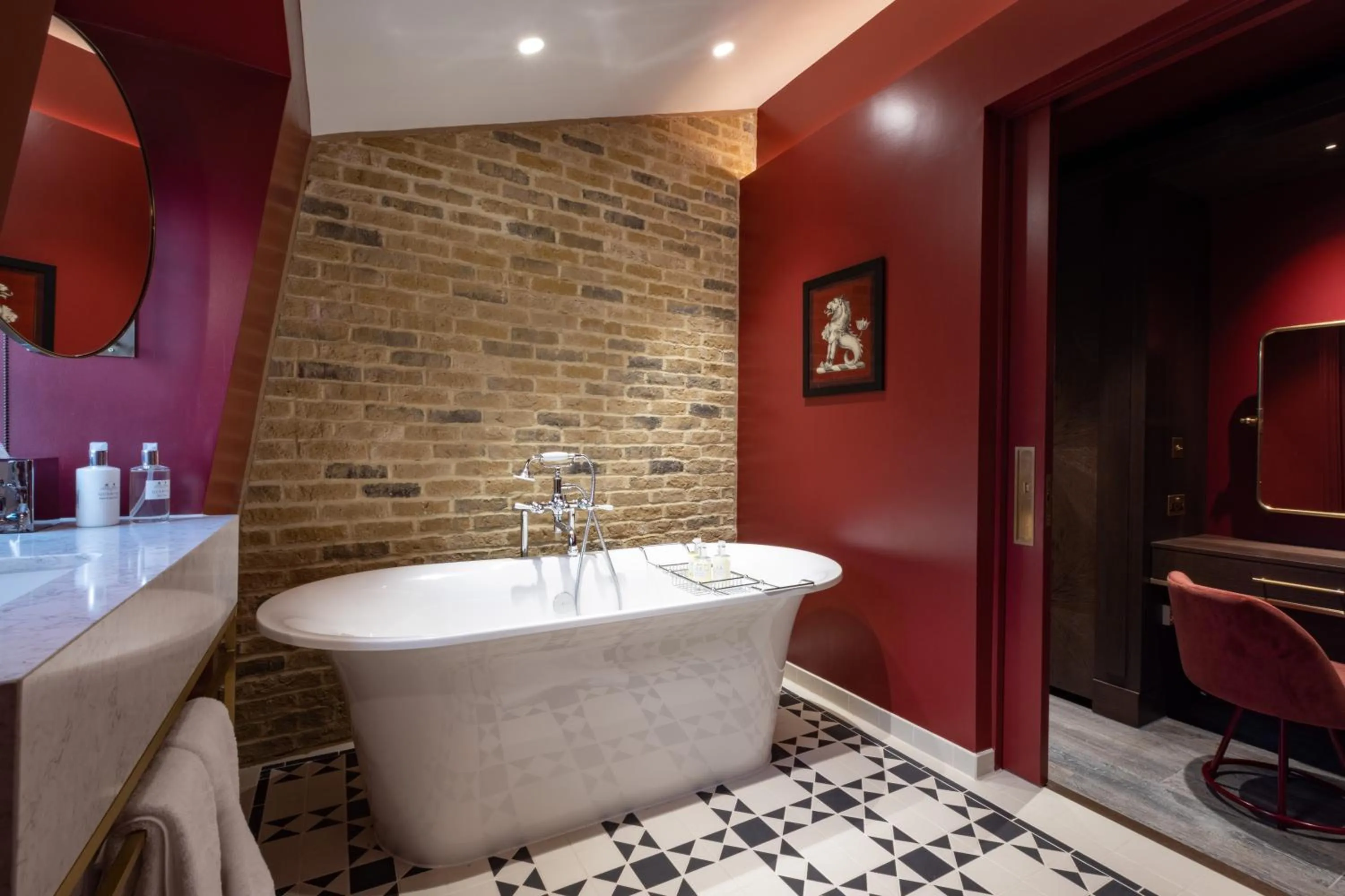 Bathroom in Sun Street Hotel Shoreditch