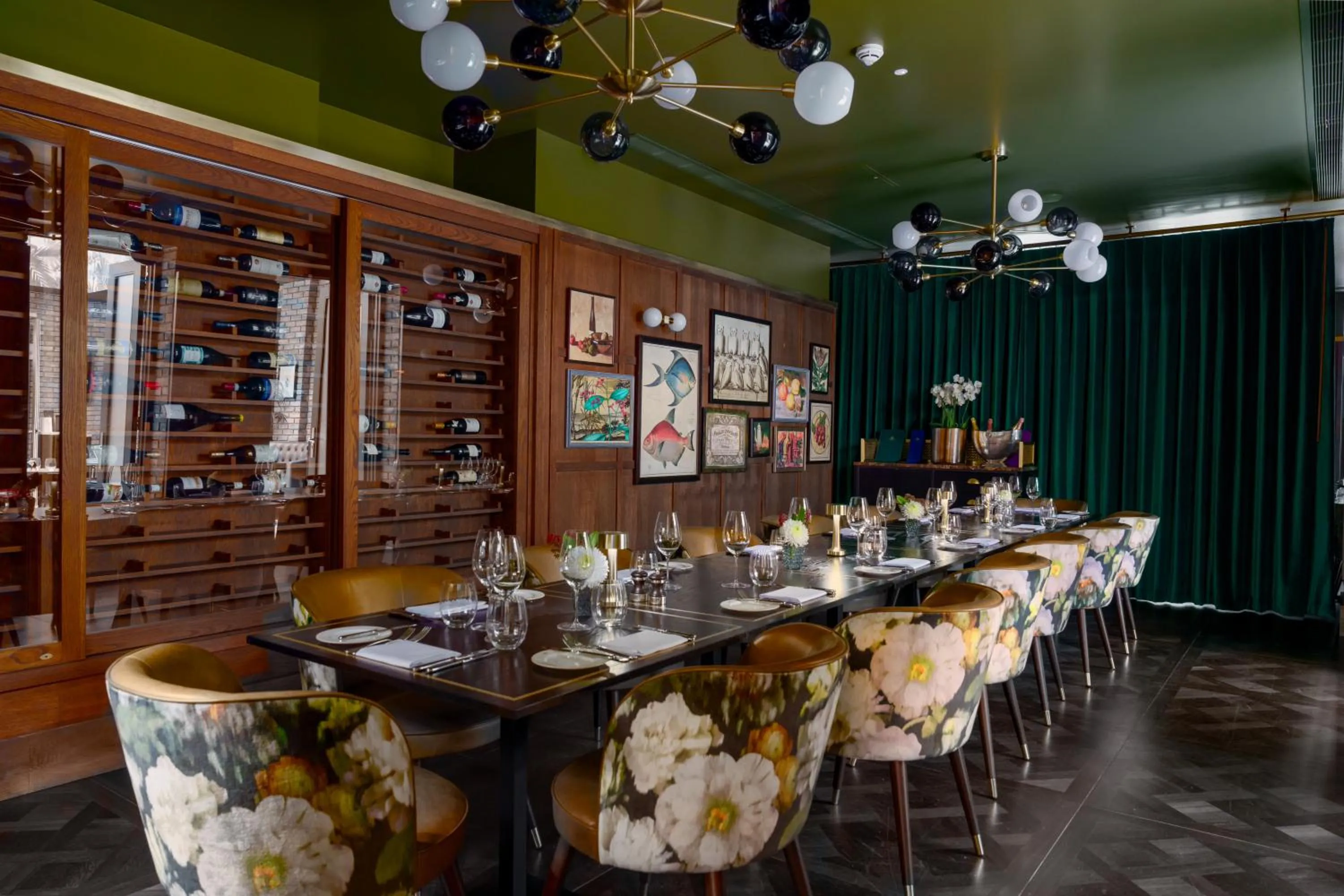 Restaurant/places to eat in Sun Street Hotel Shoreditch