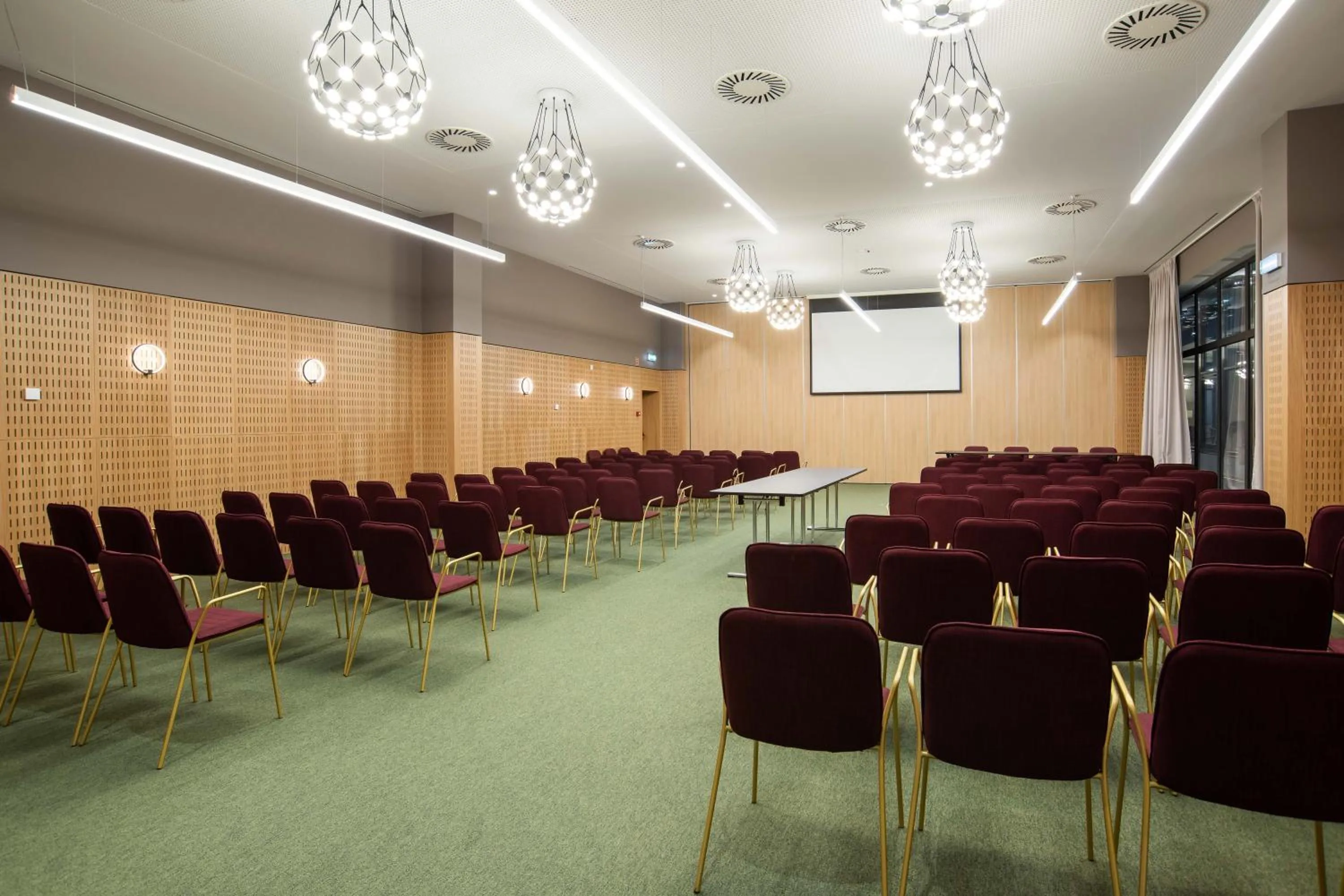 Business facilities in Sines Sea View Business & Leisure Hotel