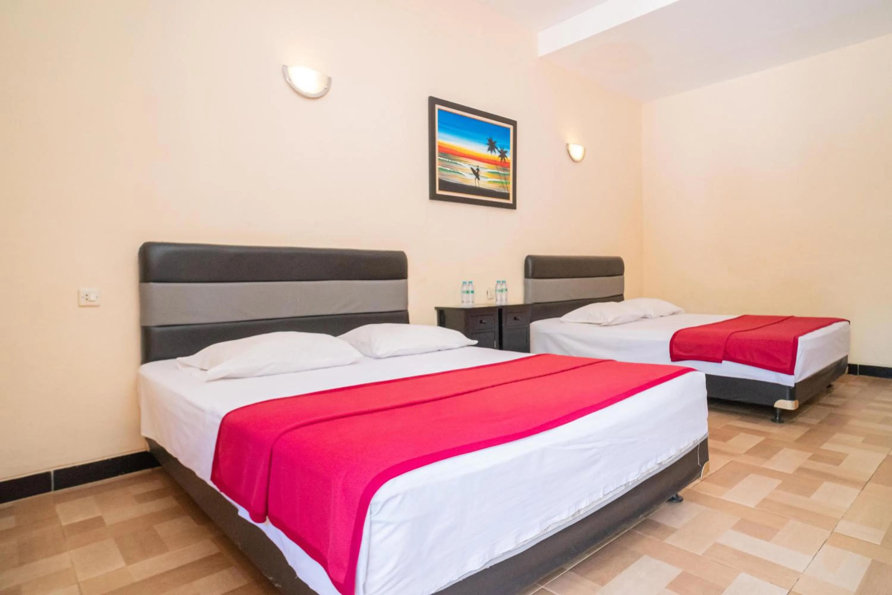 Bedroom, Bed in RedDoorz @ Panglima Sudirman Madiun