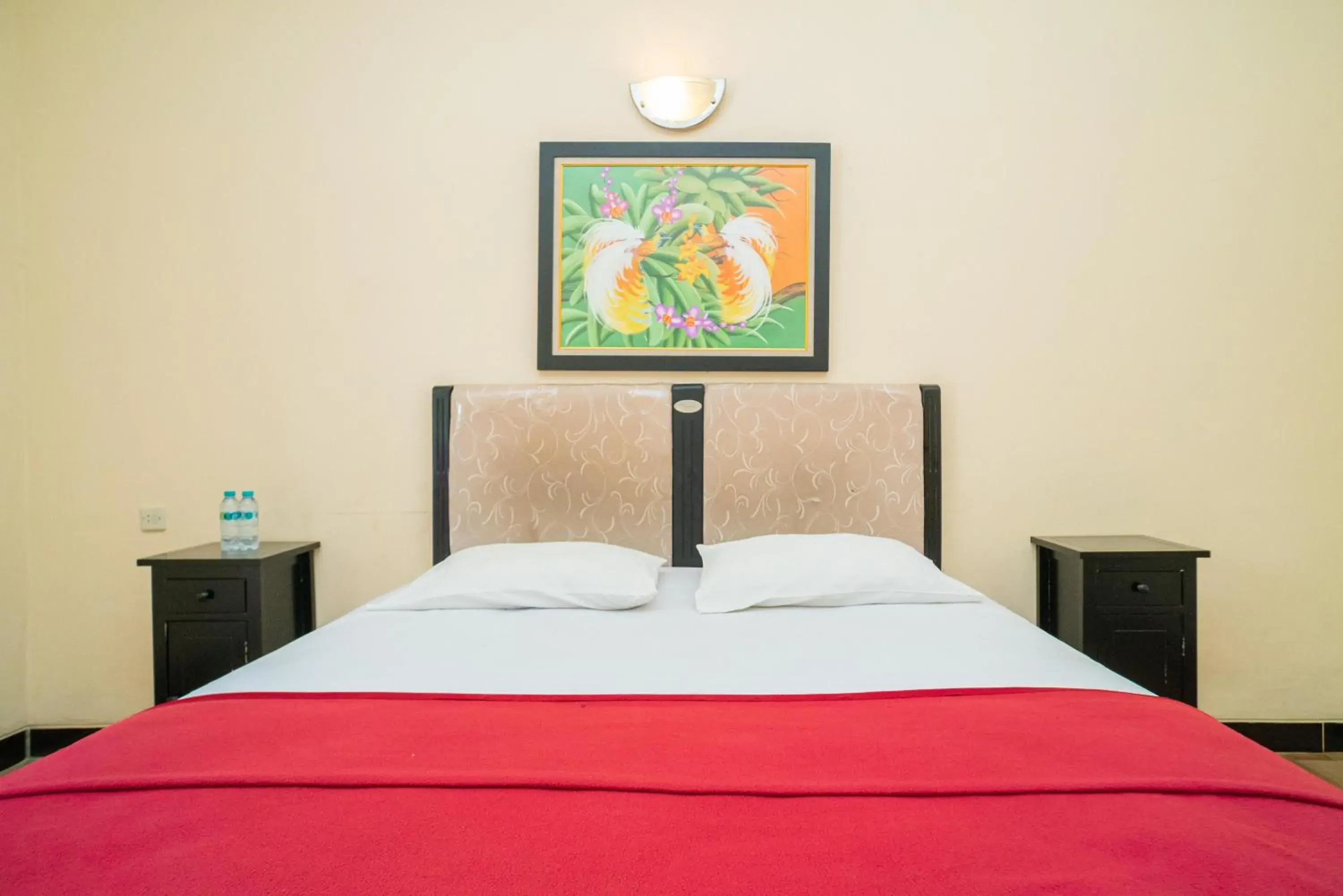 Bedroom, Bed in RedDoorz @ Panglima Sudirman Madiun Bedroom, Bed in RedDoorz @ Panglima Sudirman Madiun