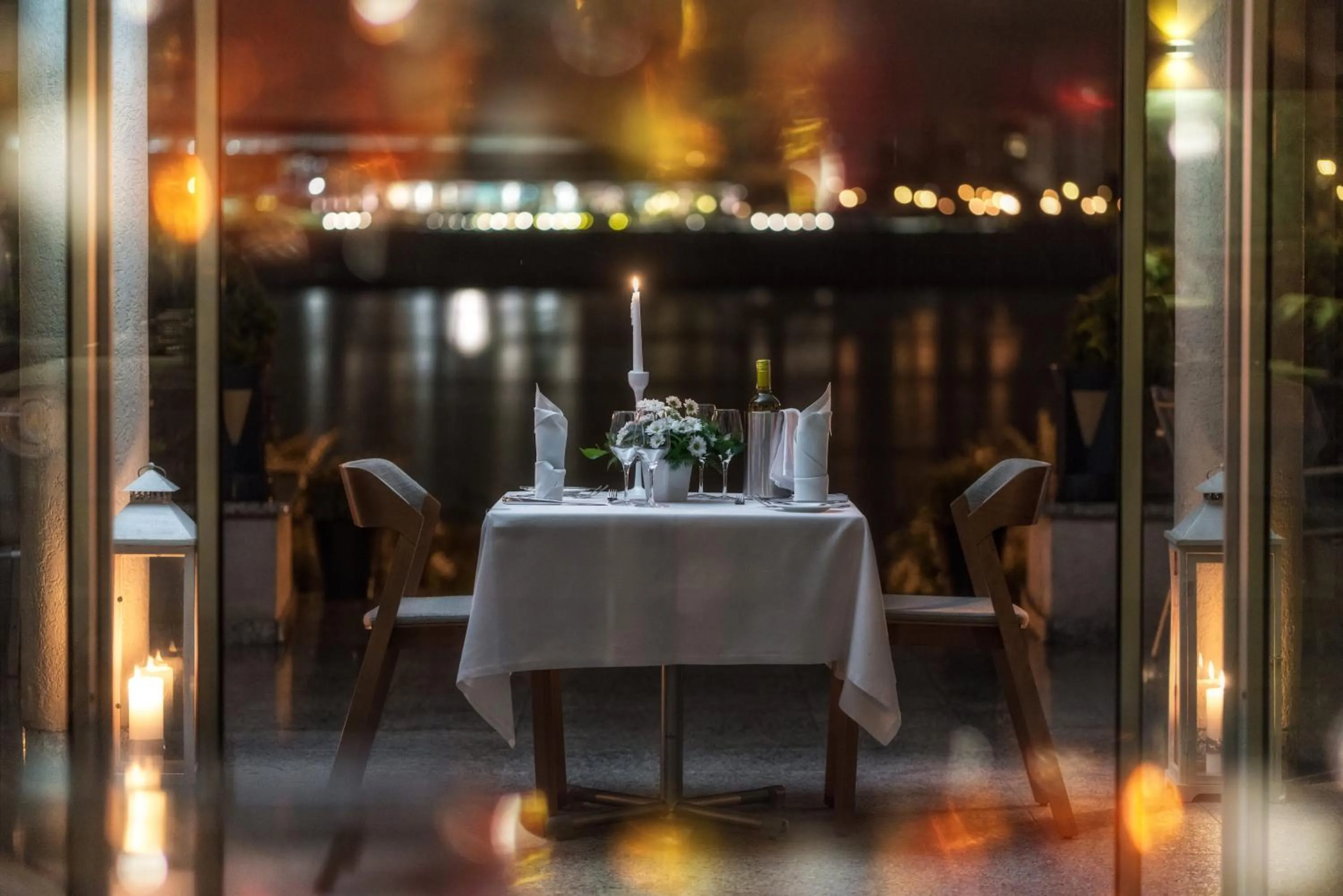 Restaurant/places to eat in Hotel HP Park Poznań Malta