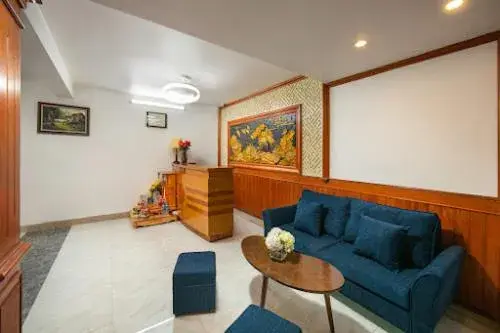 Seating area in Mia Sen Vong Hotel Ha Noi Seating area in Mia Sen Vong Hotel Ha Noi