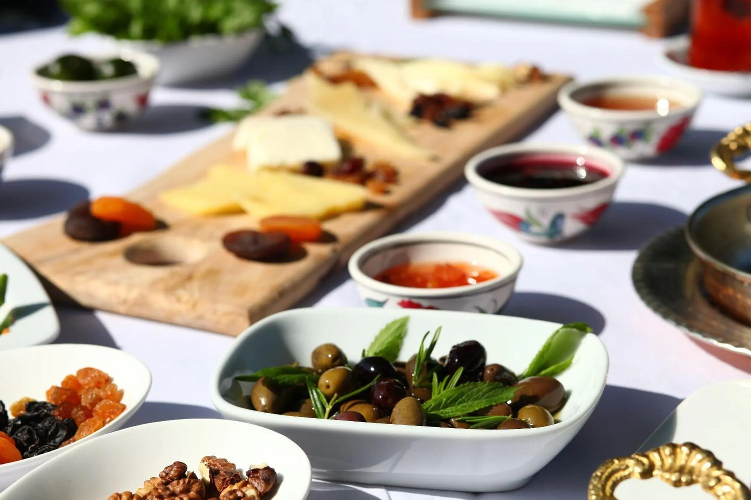 Breakfast in Ephesus Lodge