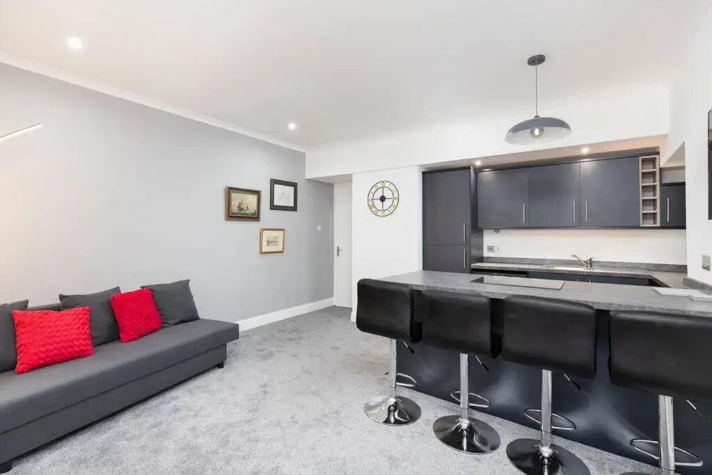 Two-Bedroom Apartment in City centre 2 bedroom flat Two-Bedroom Apartment in City centre 2 bedroom flat